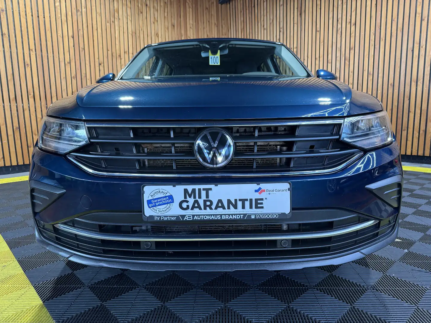 Volkswagen Tiguan 2,0 TDI Life DSG *Navi*ACC*AHK*App*LED* Blau - 2