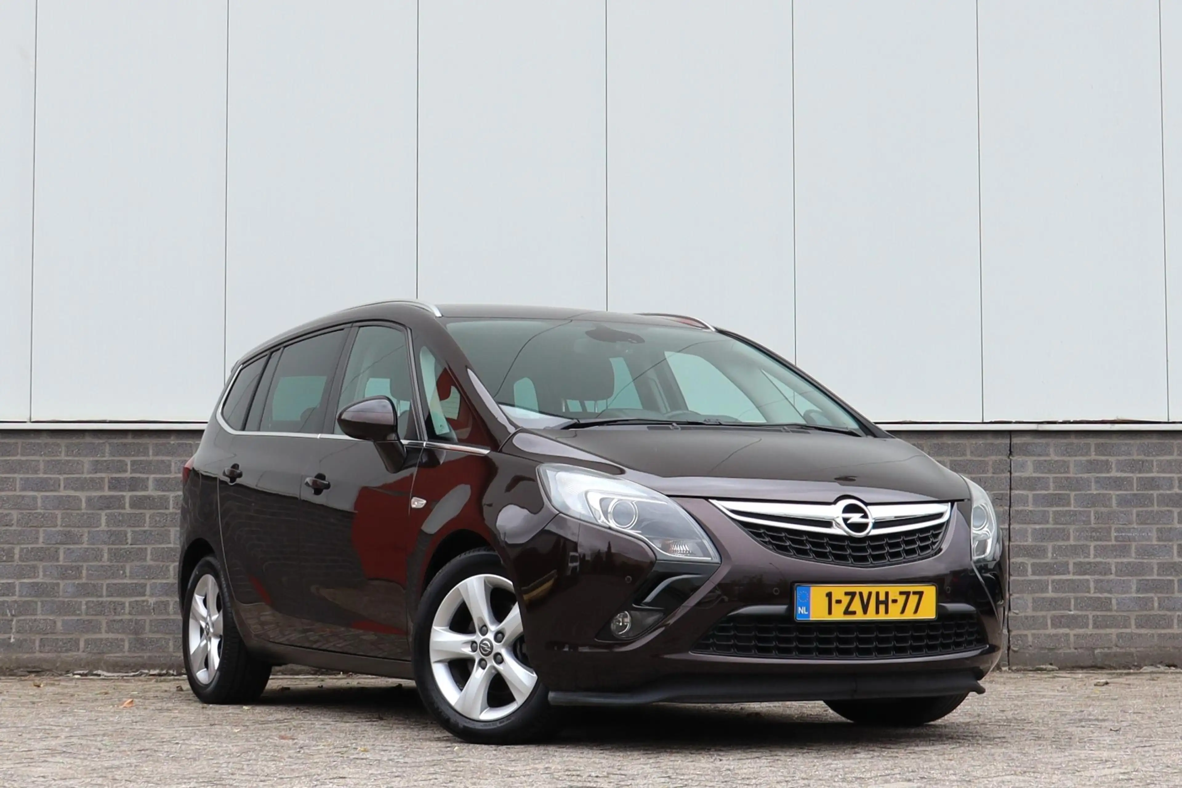 Opel Zafira Tourer 1.4 T Cosmo Trekhaak 2e eig. NL Auto — photo 3