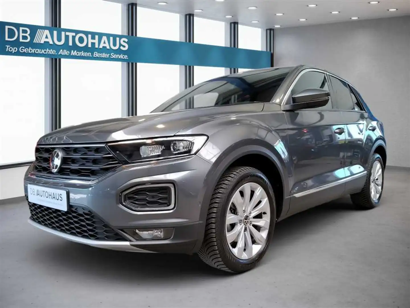Volkswagen T-Roc Sport 1.5 TSI ACT DSG Grijs - 1