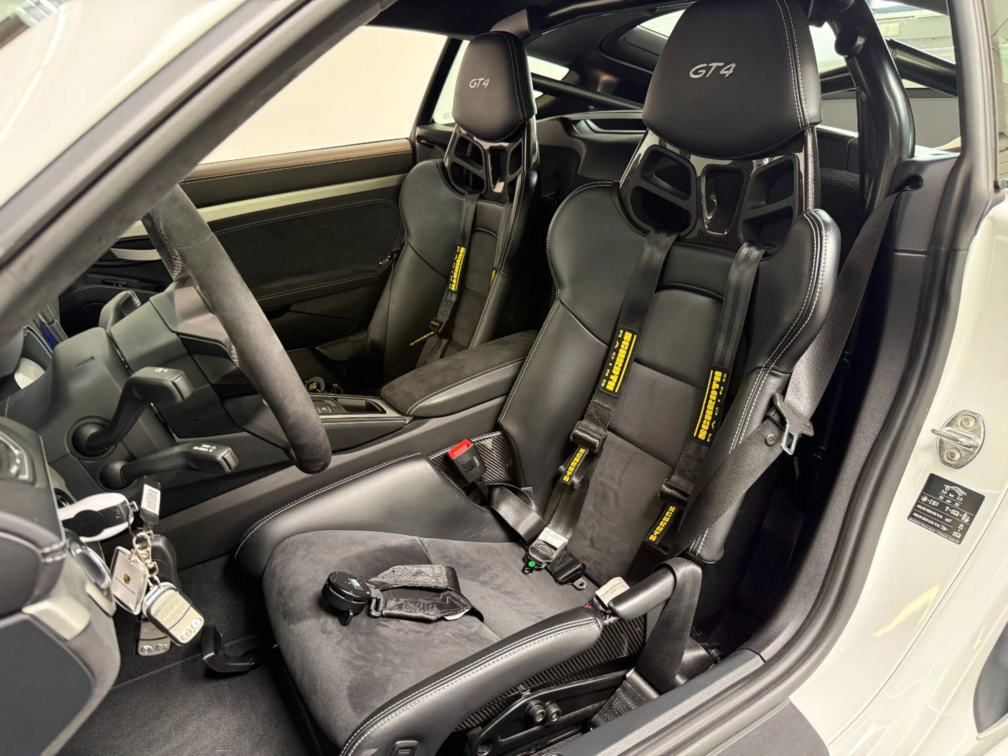 Porsche Cayman 718 GT4*SERVICE NEU*CLUBSPORT*SCHALE* — photo 9
