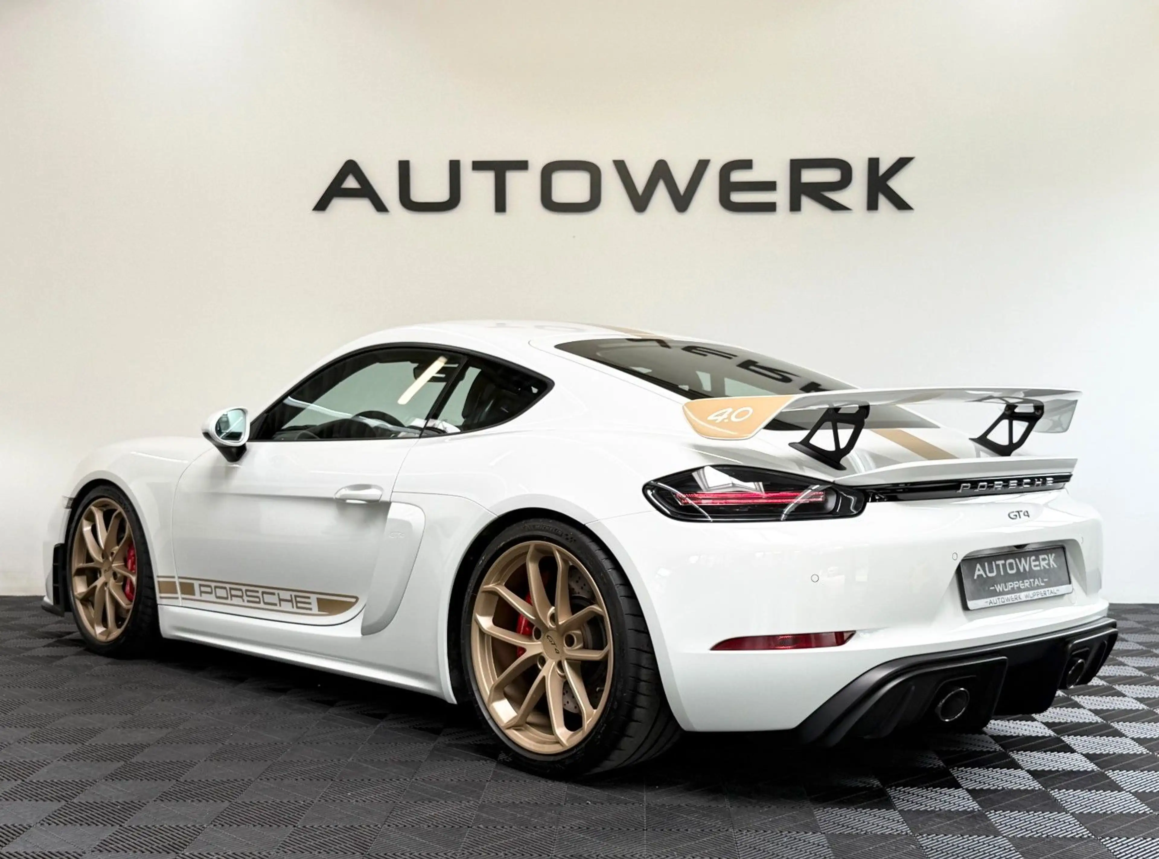 Porsche Cayman 718 GT4*SERVICE NEU*CLUBSPORT*SCHALE* — photo 6