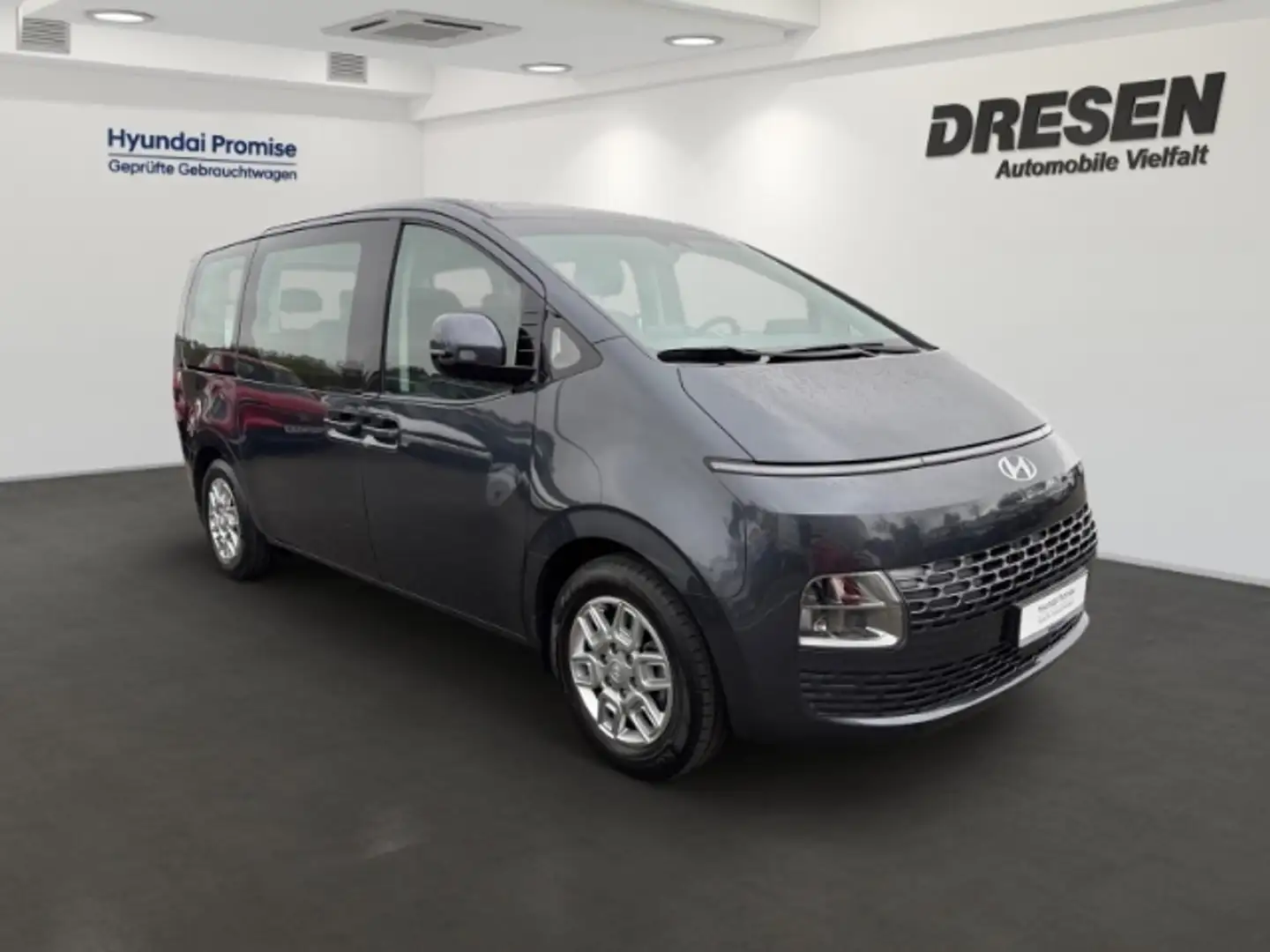 Hyundai STARIA Trend (MJ23) 2.2 CRDi Automatik+Navi+LED Gri - 2