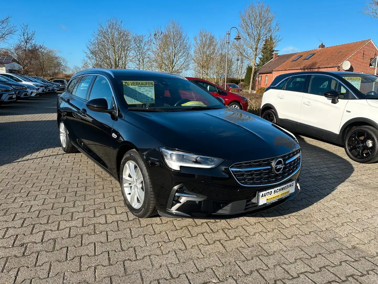 Opel Insignia B ST2.0D Elegance Automatik /Kamera/Nav Noir - 2