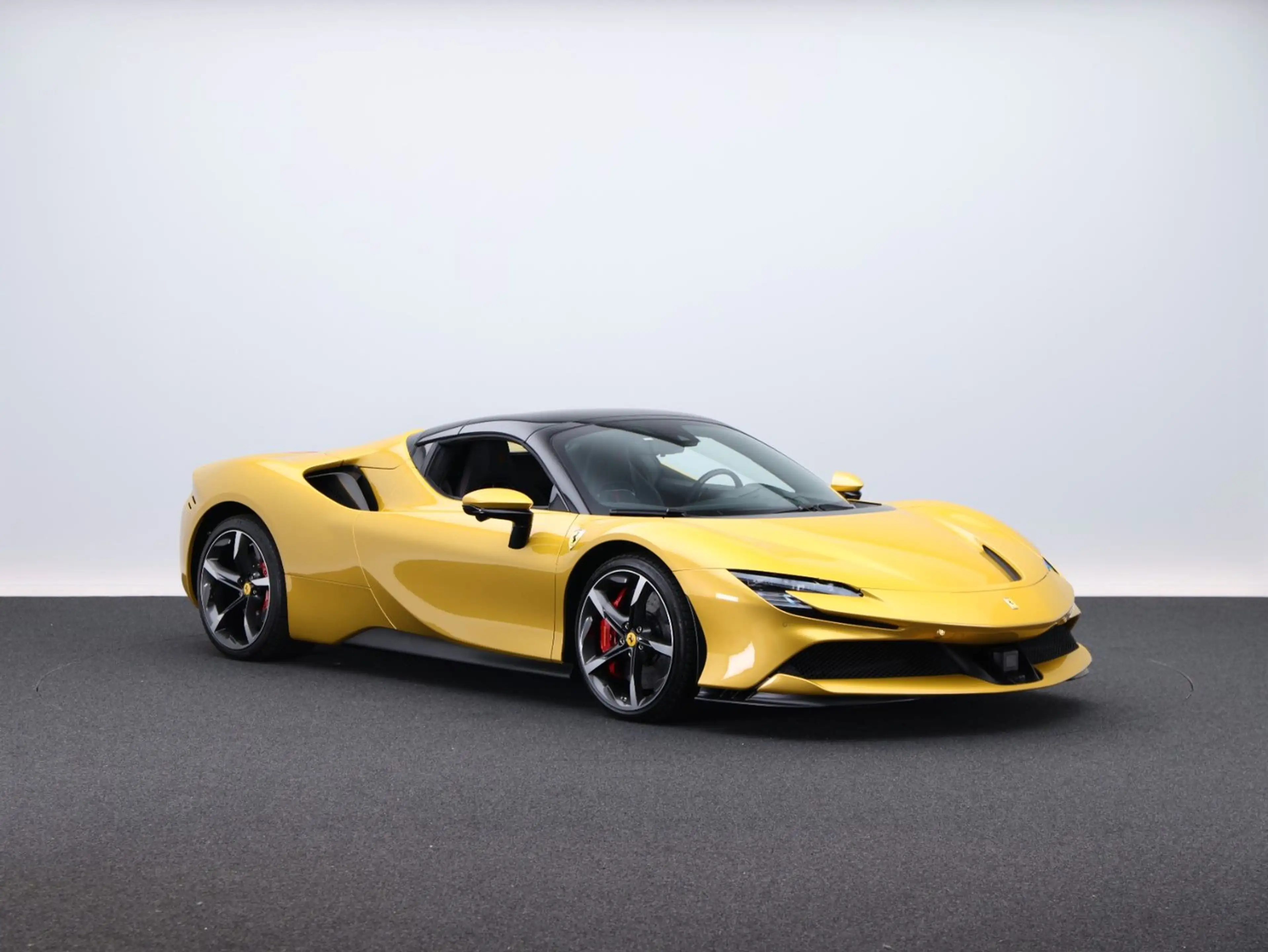 Ferrari SF90 Spider Ferrari Frankfurt*** — photo 3