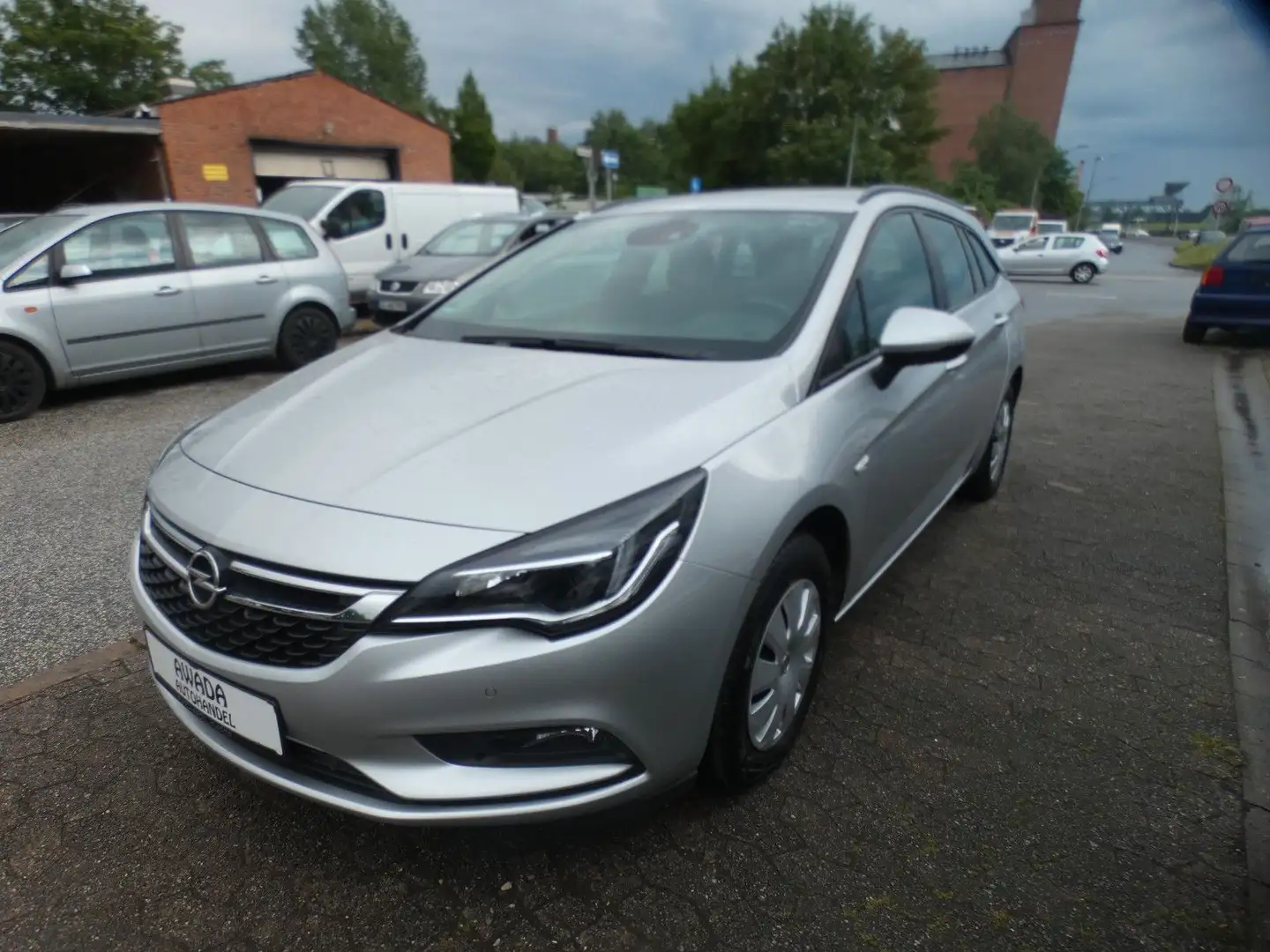 Opel Astra K Sports Tourer Business Start/Stop Silber - 2