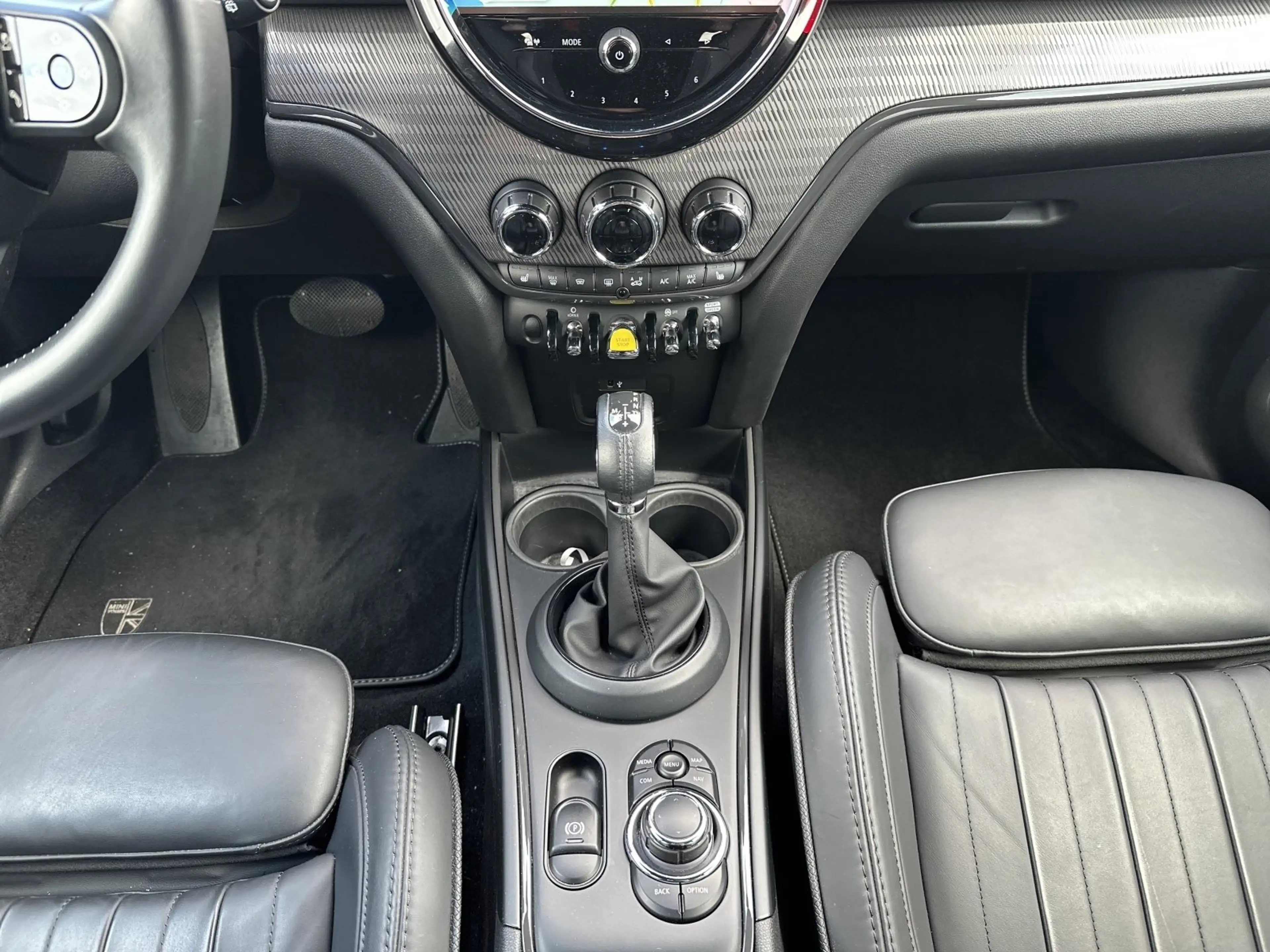 MINI Cooper SE Countryman Cooper SE ALL4 Yours Trim|ACC|DrivingAssistant — photo 13