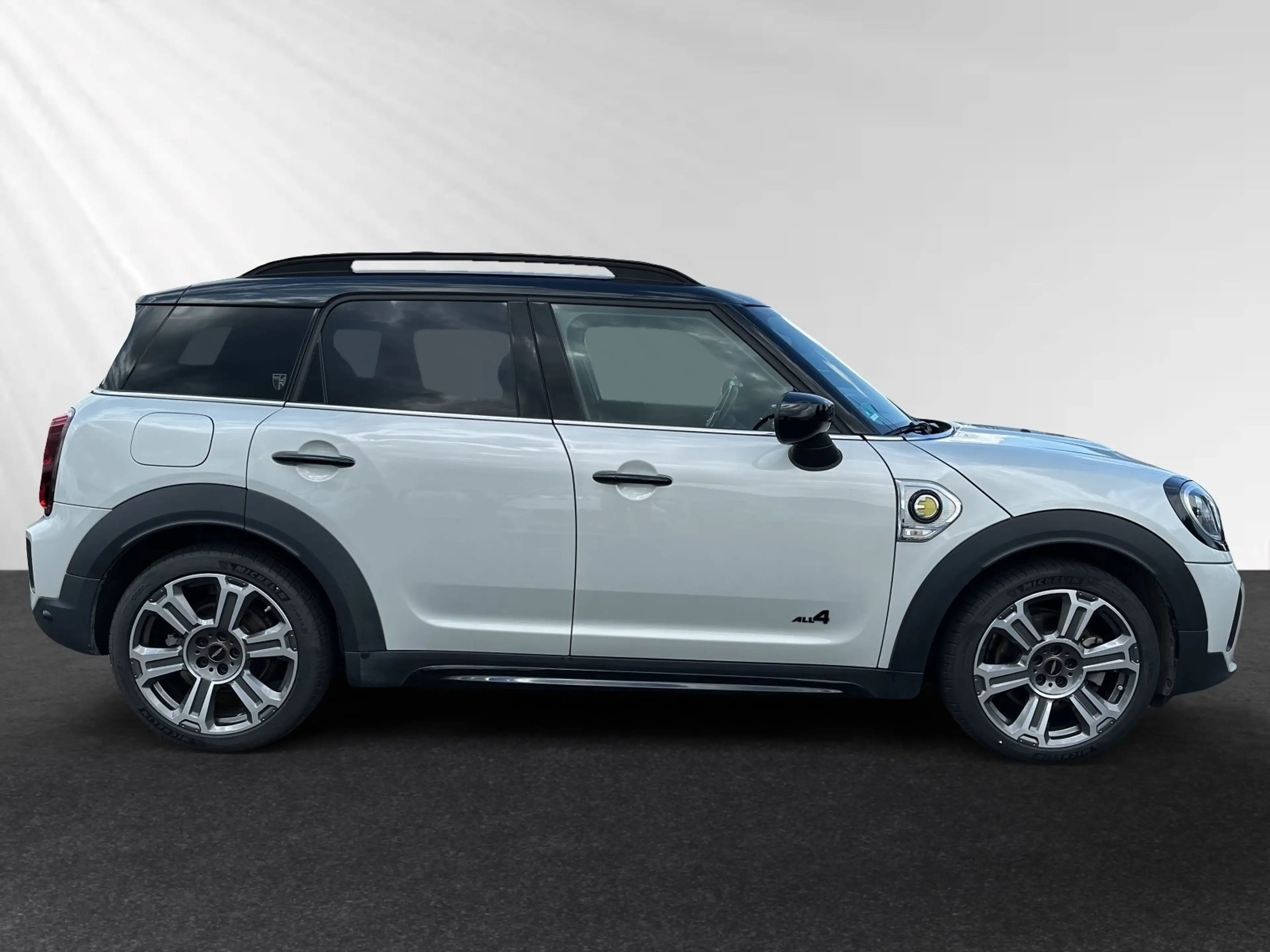 MINI Cooper SE Countryman Cooper SE ALL4 Yours Trim|ACC|DrivingAssistant — photo 2