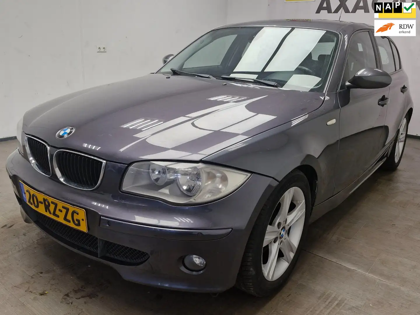 BMW 118 1-serie 118i High Executive AUTOMAT ! NIEUWE APK ! Gris - 1
