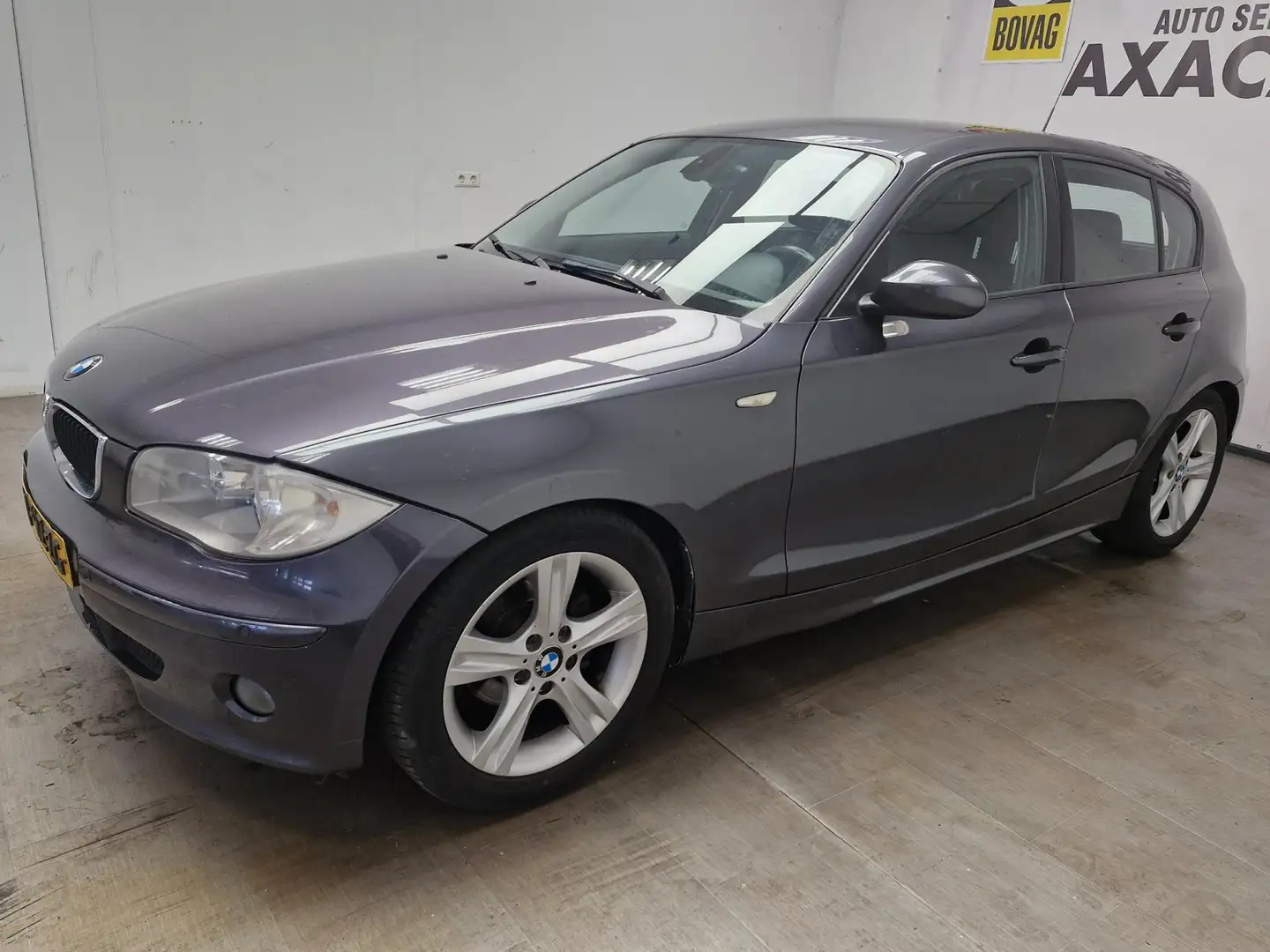 BMW 118 1-serie 118i High Executive AUTOMAT ! NIEUWE APK ! Gris - 2