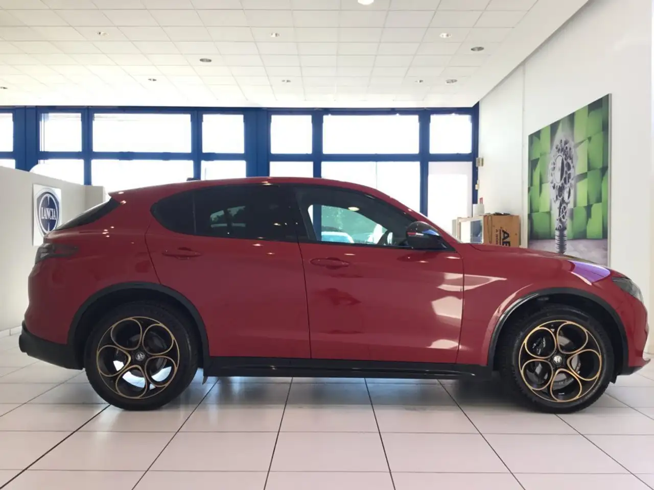 Alfa Romeo Stelvio 2025