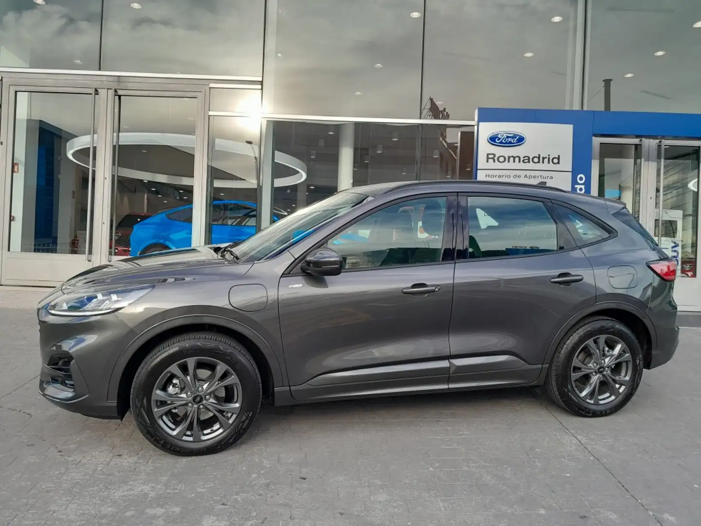 Ford Kuga 2.5 Duratec PHEV ST-Line 4x2 Gris - 2