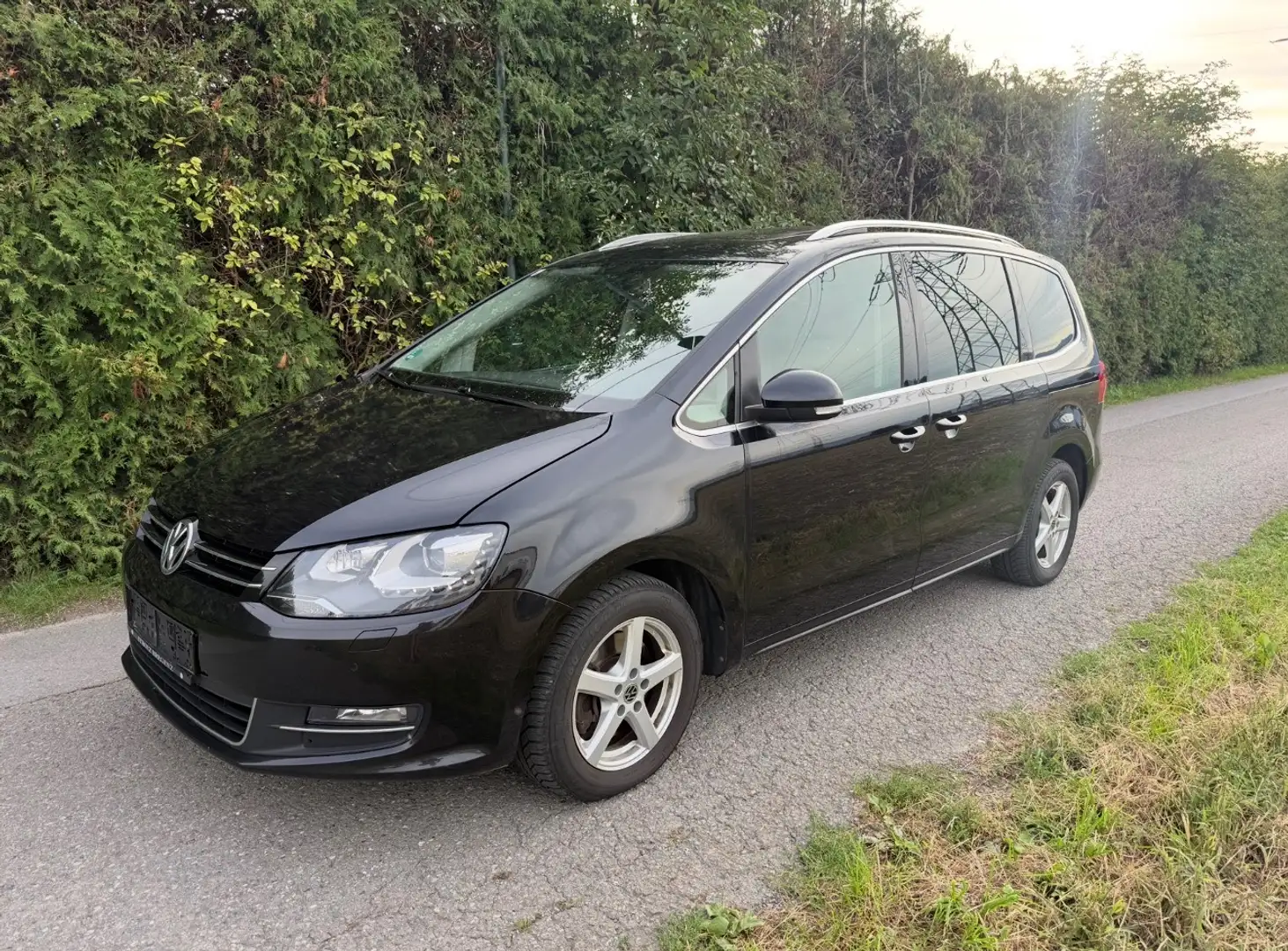 Volkswagen Sharan Highline 4Motion Schwarz - 1