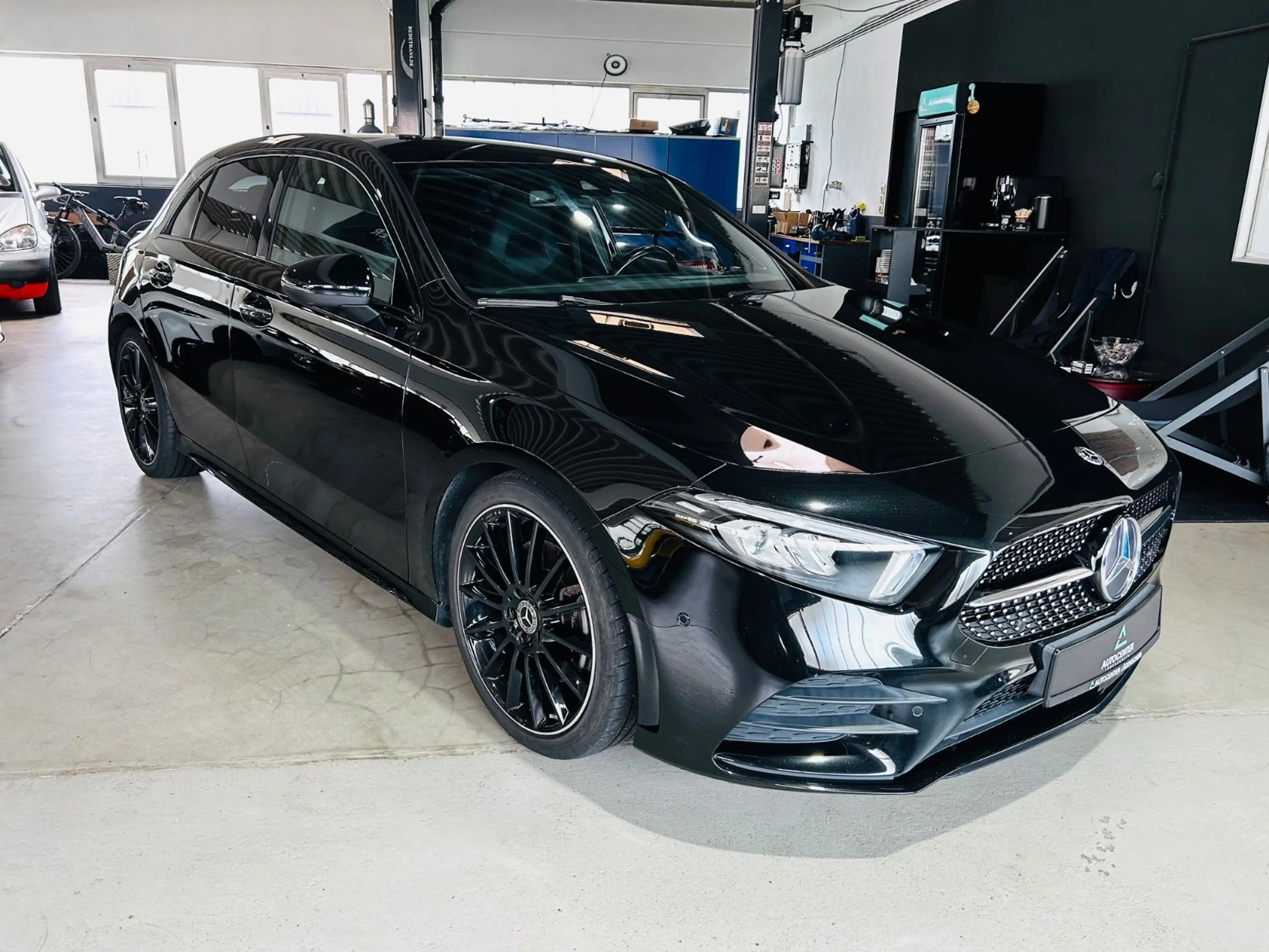 Mercedes-Benz A 220 *AMG Line*Ambiente*Led*Kamera*Burmester* — photo 8