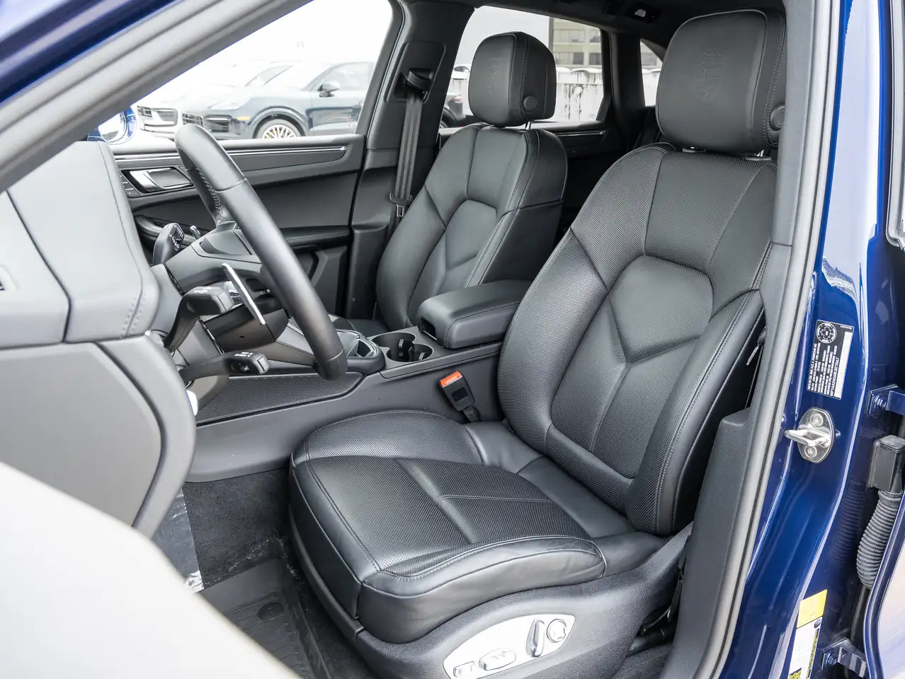 Porsche Macan снимка Porsche Macan