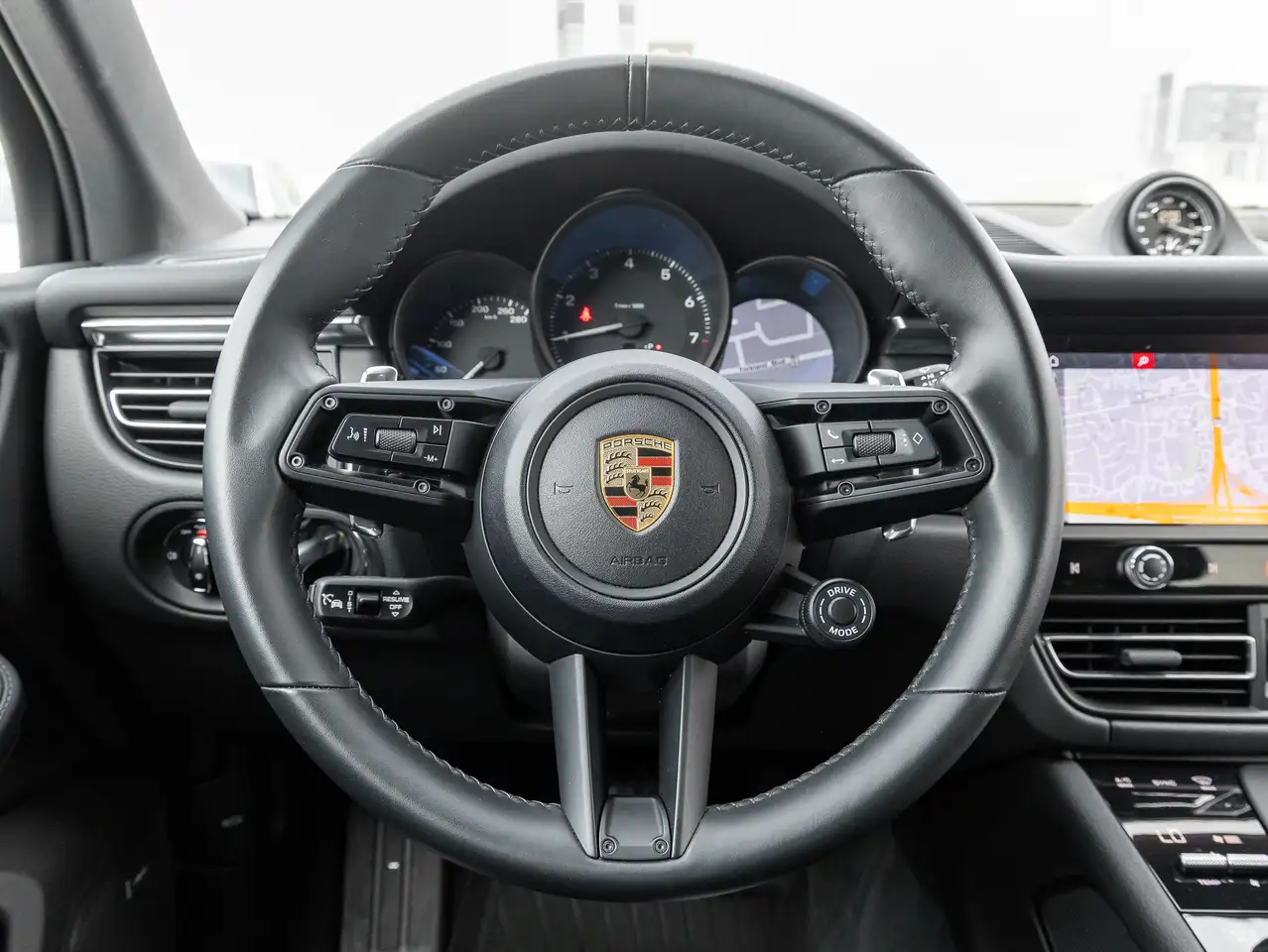Porsche Macan снимка Porsche Macan