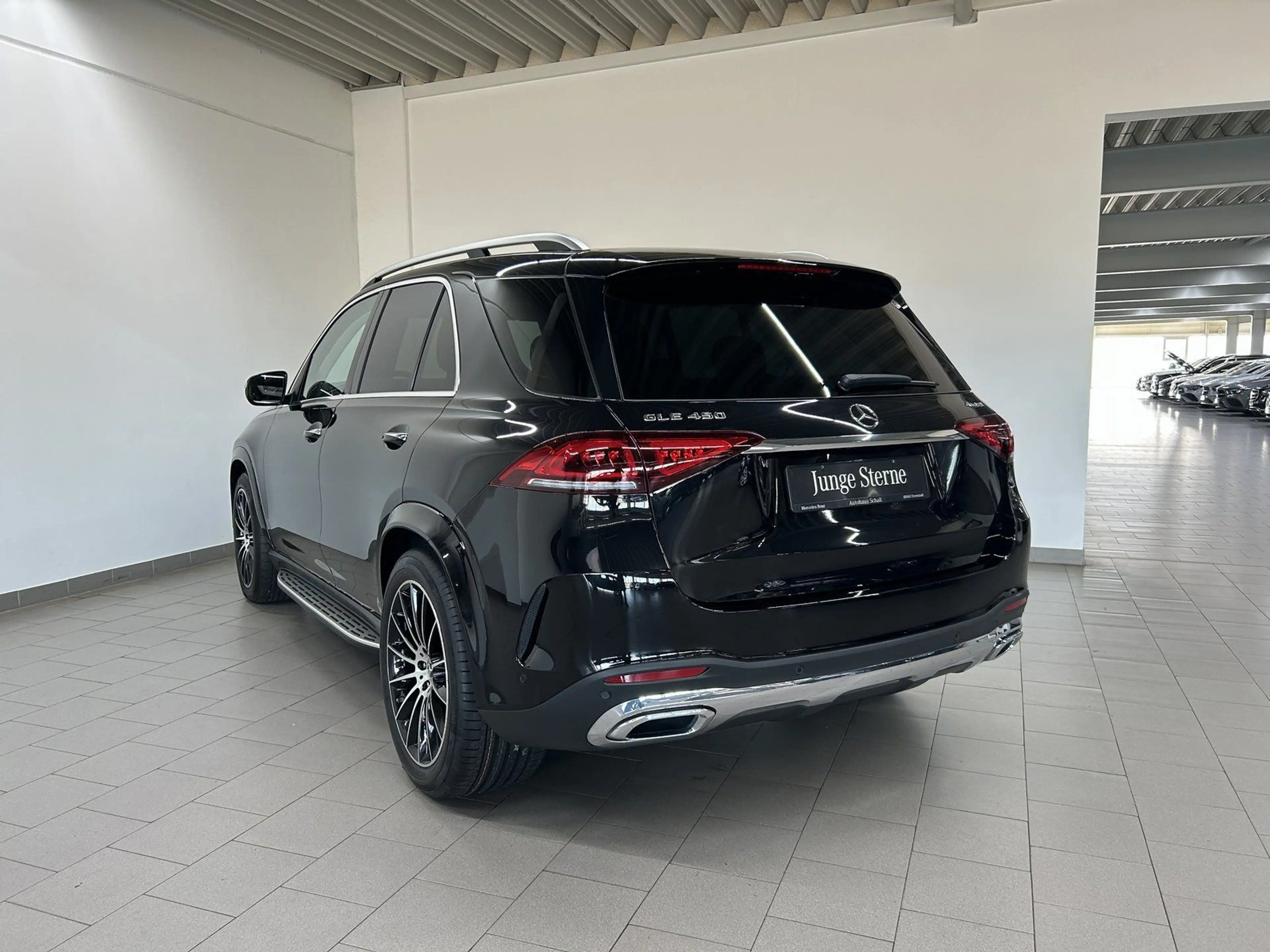 Mercedes-Benz GLE 450 4M AMG+MULTI-LED+PANO+BURM+360°+KEY+MEMO — photo 14