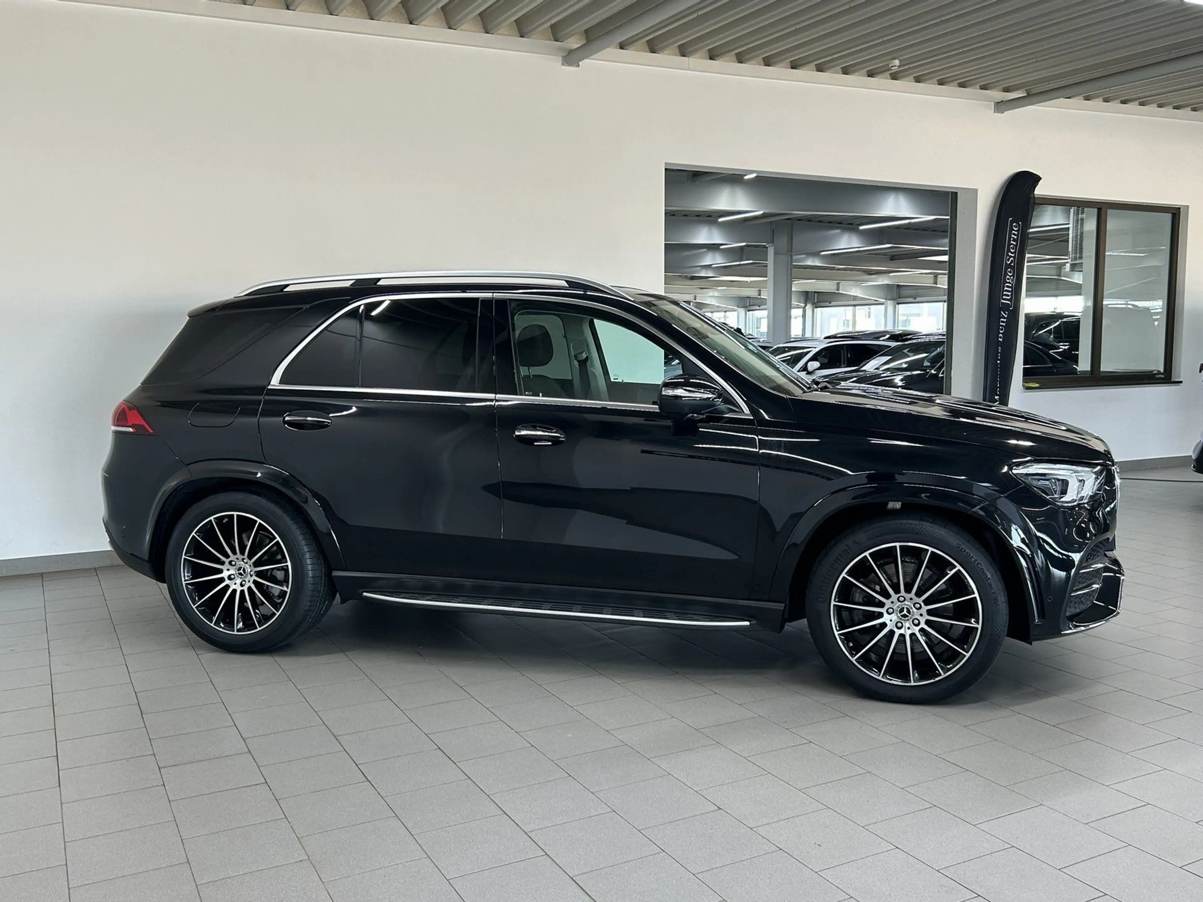 Mercedes-Benz GLE 450 4M AMG+MULTI-LED+PANO+BURM+360°+KEY+MEMO — photo 5