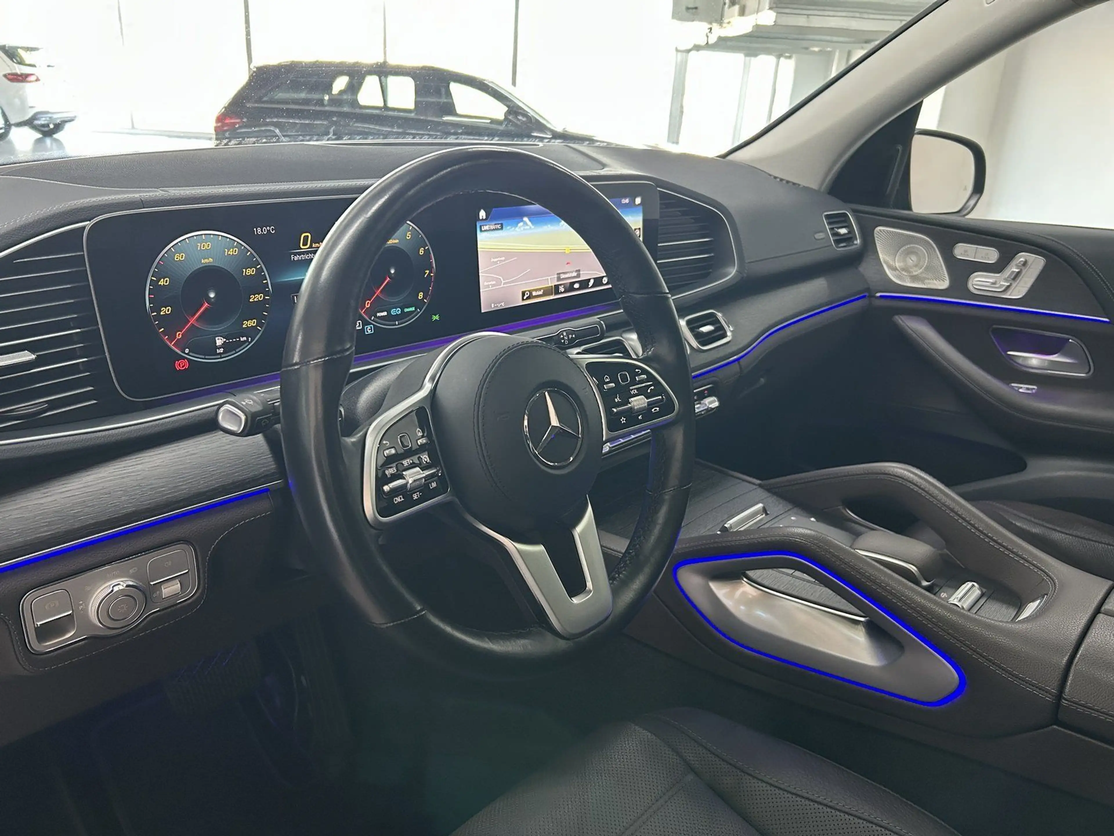 Mercedes-Benz GLE 450 4M AMG+MULTI-LED+PANO+BURM+360°+KEY+MEMO — photo 7