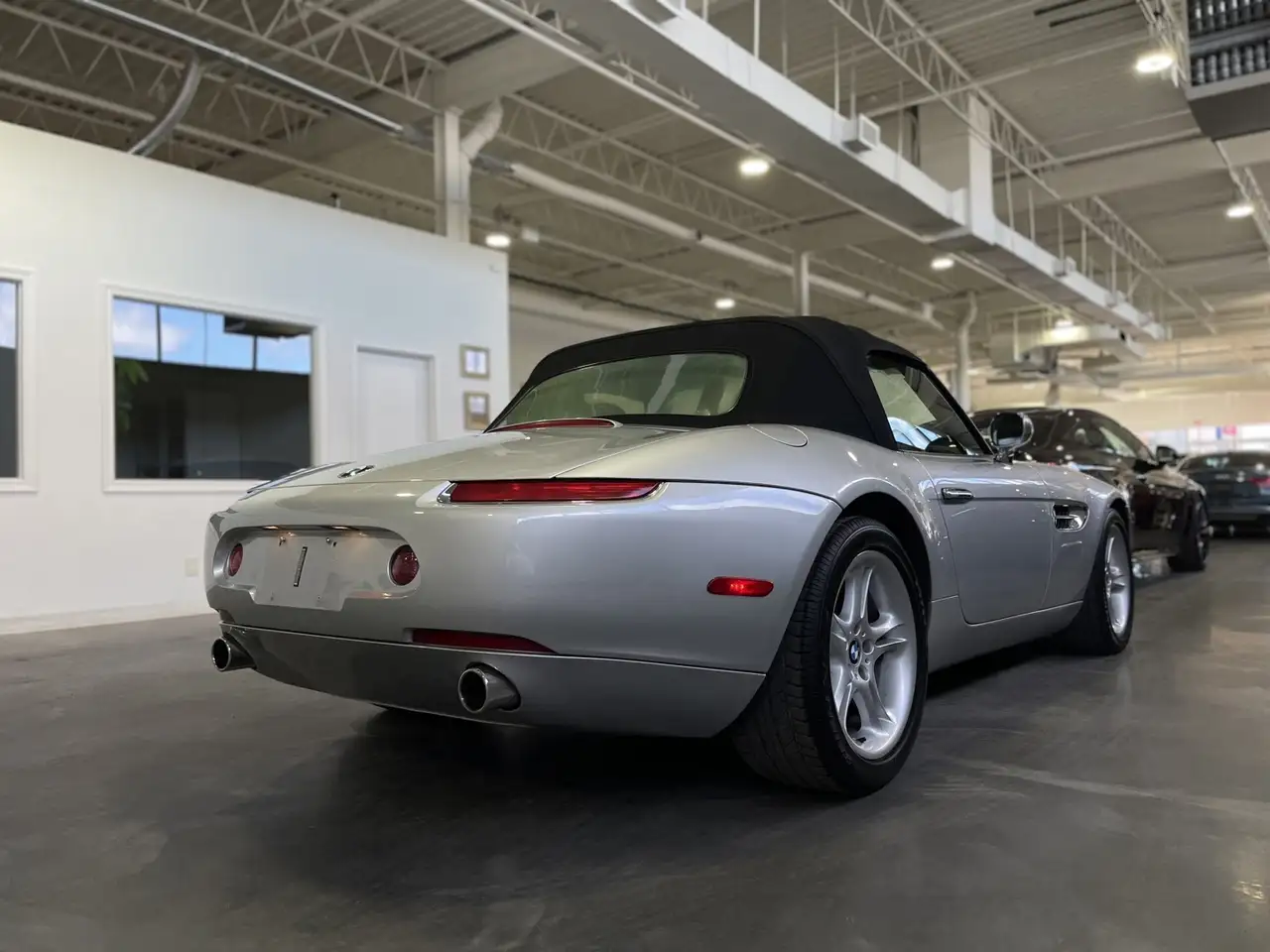 BMW Z8 снимка BMW Z8