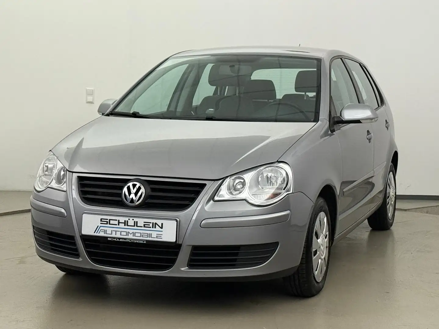 Volkswagen Polo Comfortline*5-trg*Klima*Radio*El. Fenster* Silber - 1