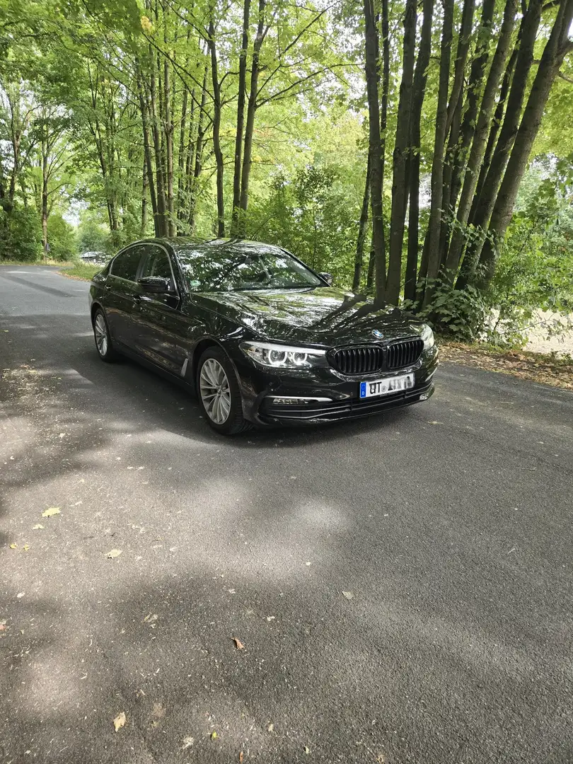 BMW 530 530d Aut. Schwarz - 2