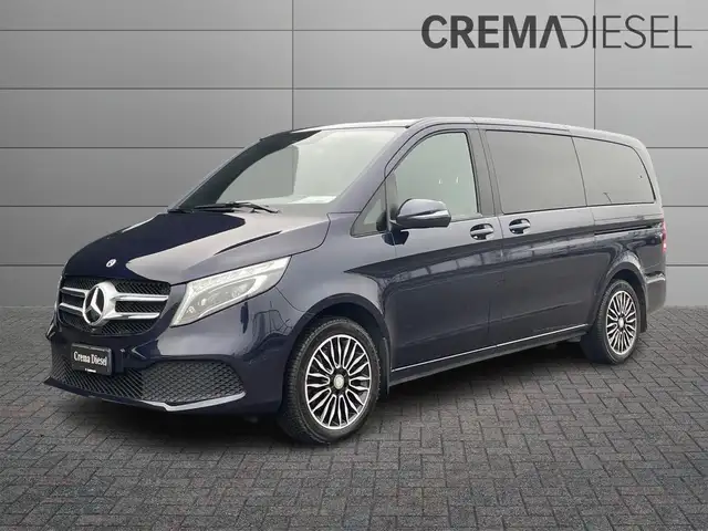Mercedes-Benz V V 300 d Long Premium 4matic Auto