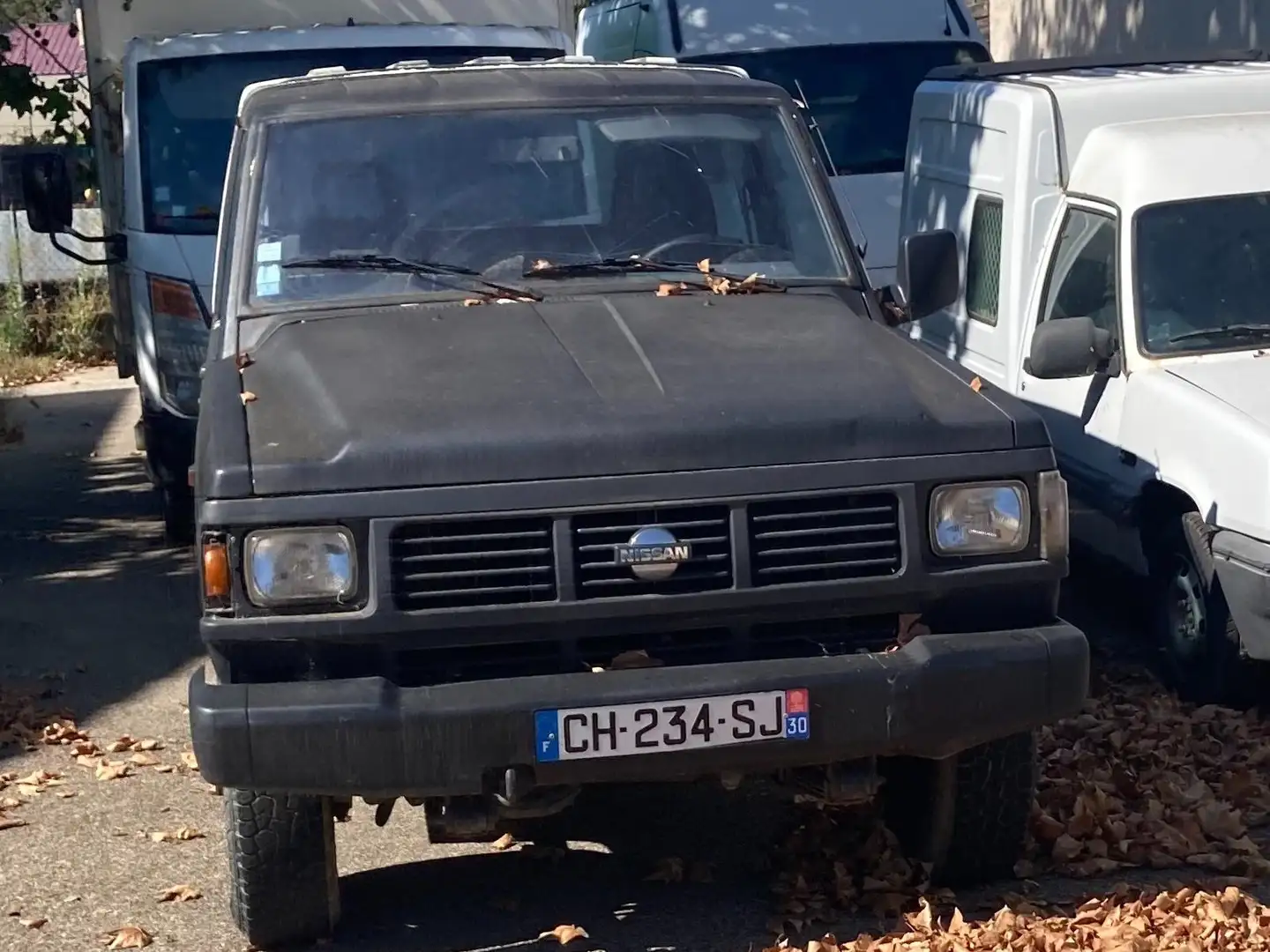 Nissan Patrol Patrol 2.7 TD 100CV BVM5 Baroud Noir - 1