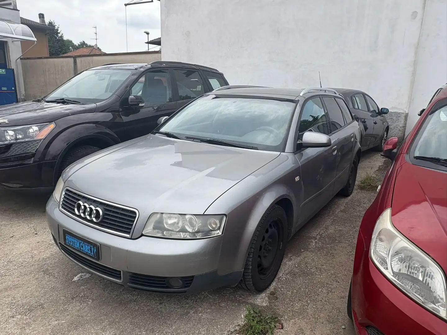 Audi A4 AUTO PER COMMERCIANTI-A4 1.9 TDI/130 CV cat Avant - 1
