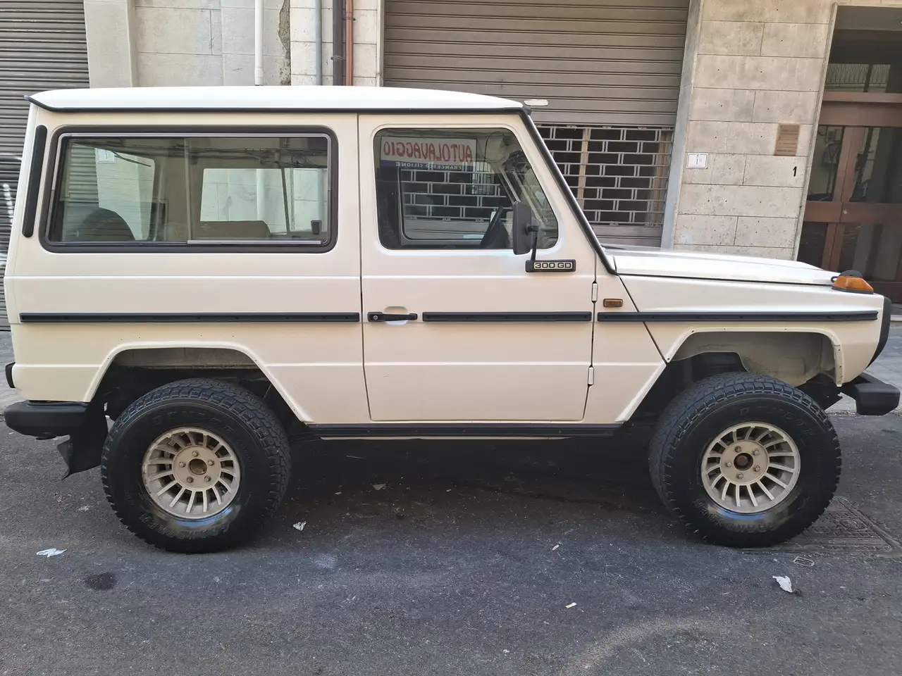 Mercedes-Benz G 300 GD 300 SW corto, foto 1