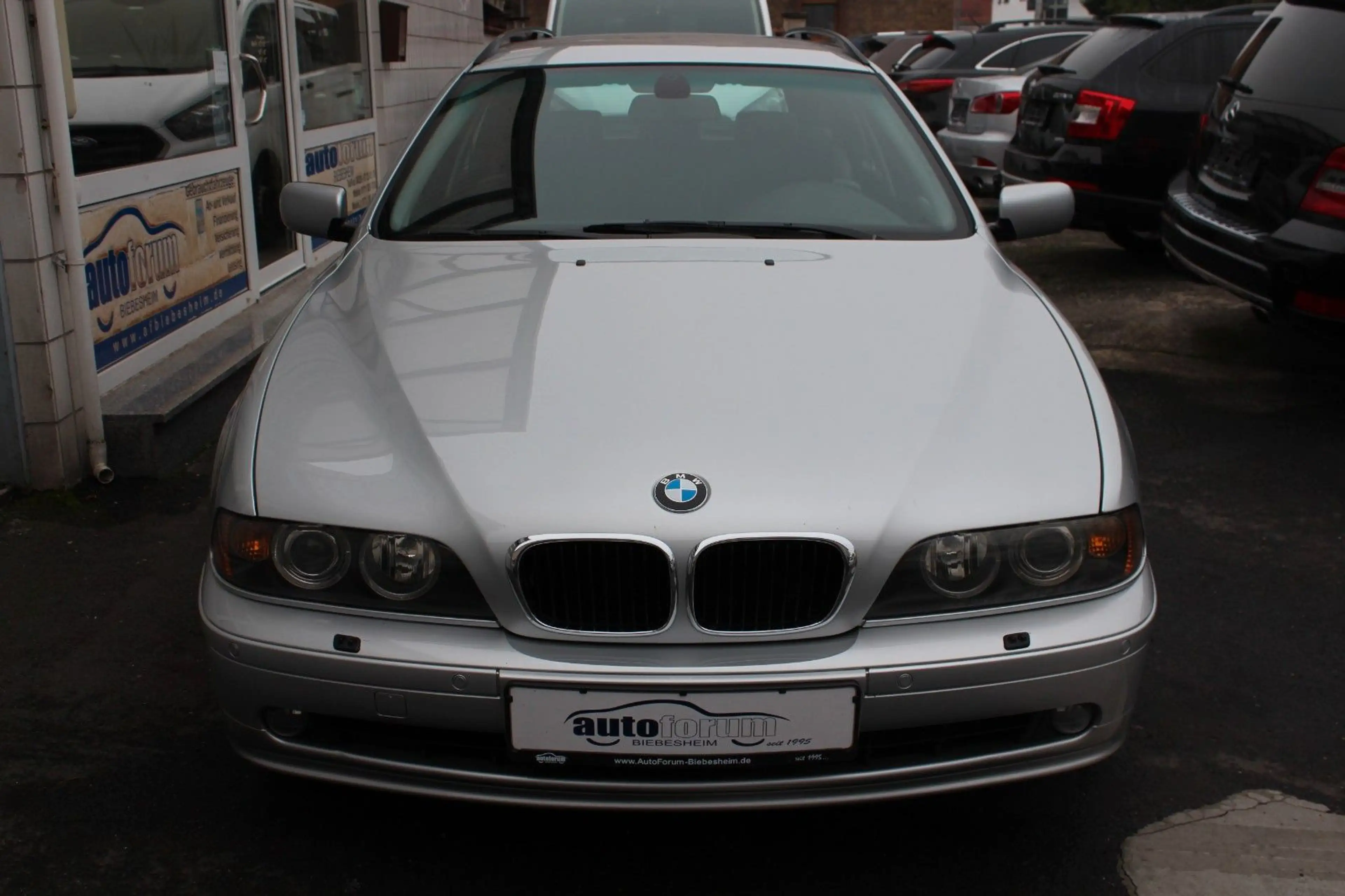 BMW 530 i Touring PDC*Leder*Sitzheizung*Xenon*2.Hand — photo 3