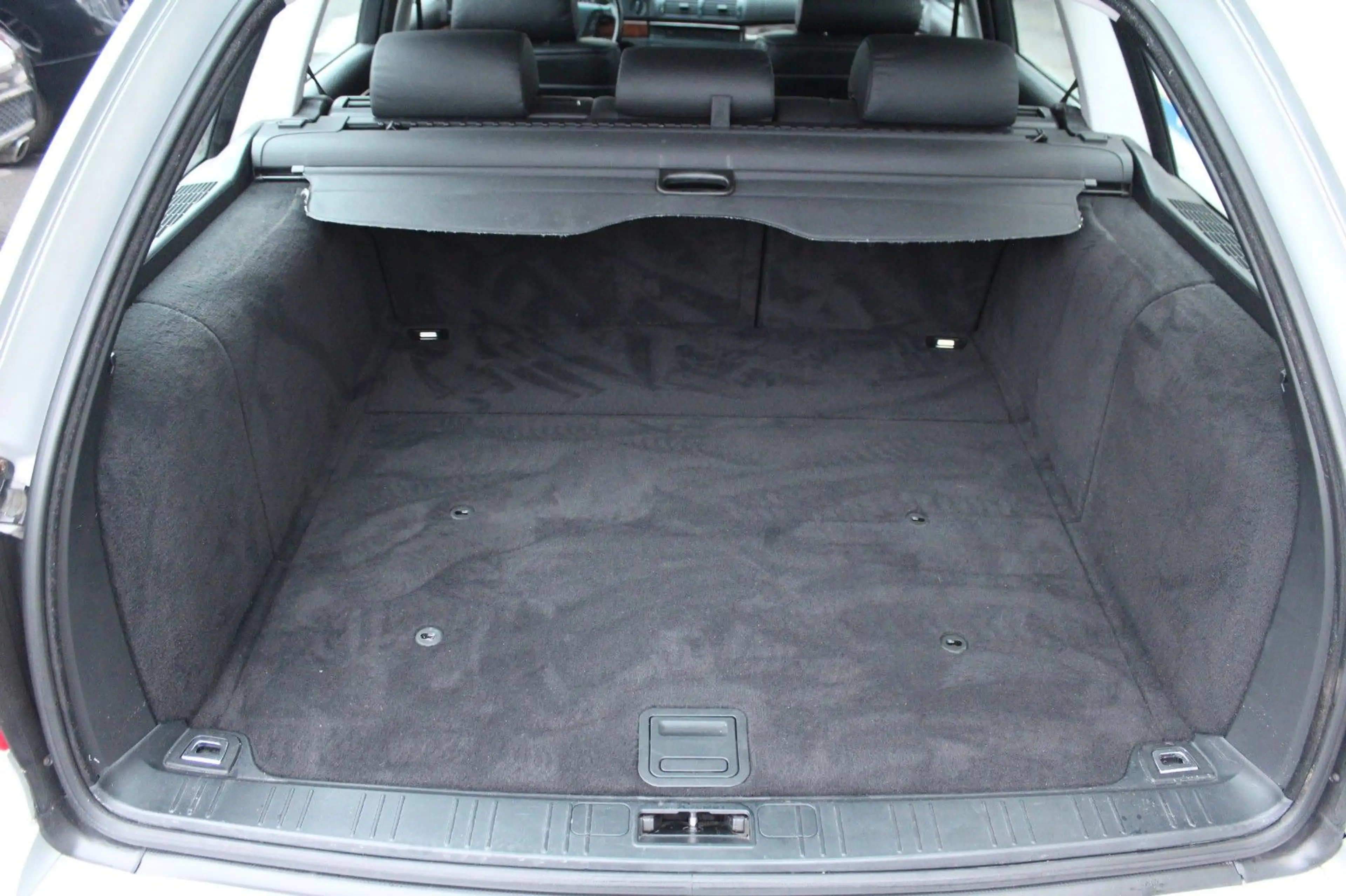 BMW 530 i Touring PDC*Leder*Sitzheizung*Xenon*2.Hand — photo 11