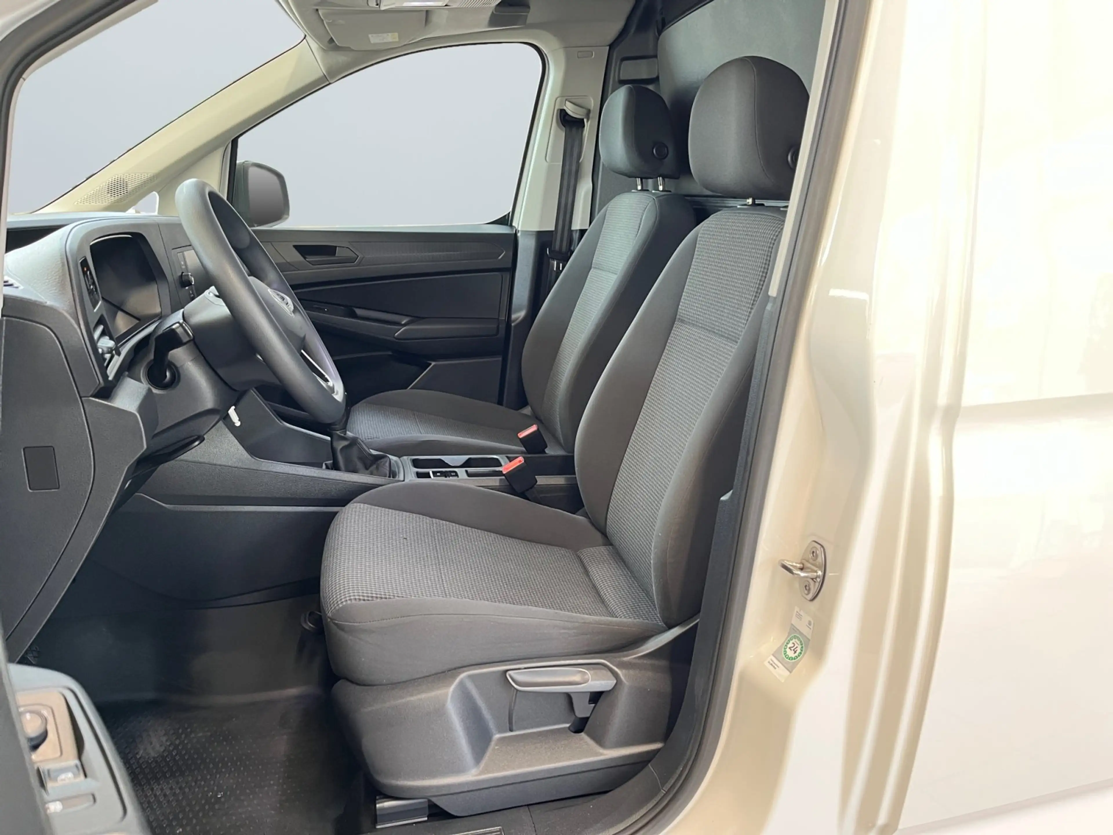 Volkswagen Caddy Cargo EcoProfi 1.5TSI Flügeltüren Tempomat — photo 7