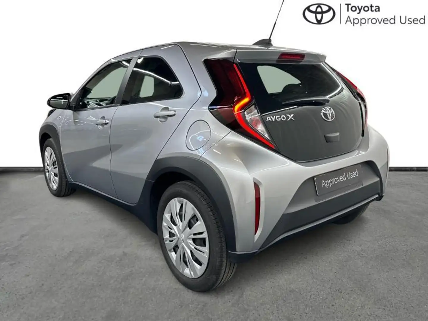 Toyota Aygo X X play Zilver - 2