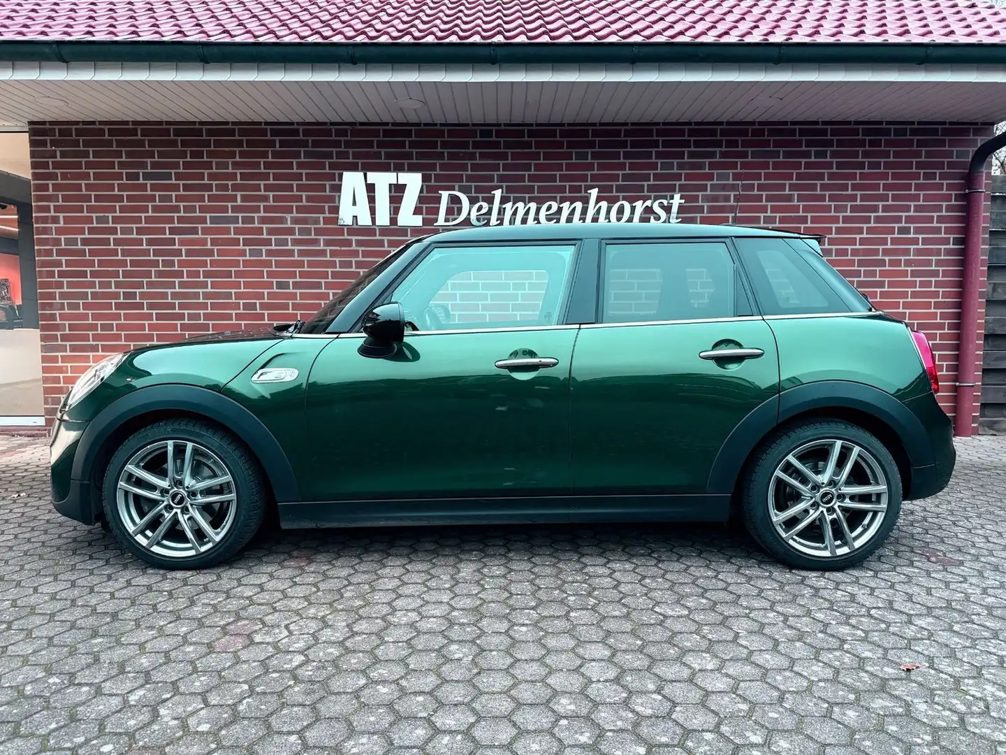MINI Cooper S Pano*Harman*Kamera*Leder Grün - 2