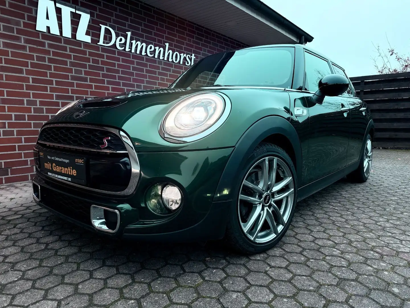 MINI Cooper S Pano*Harman*Kamera*Leder Grün - 1