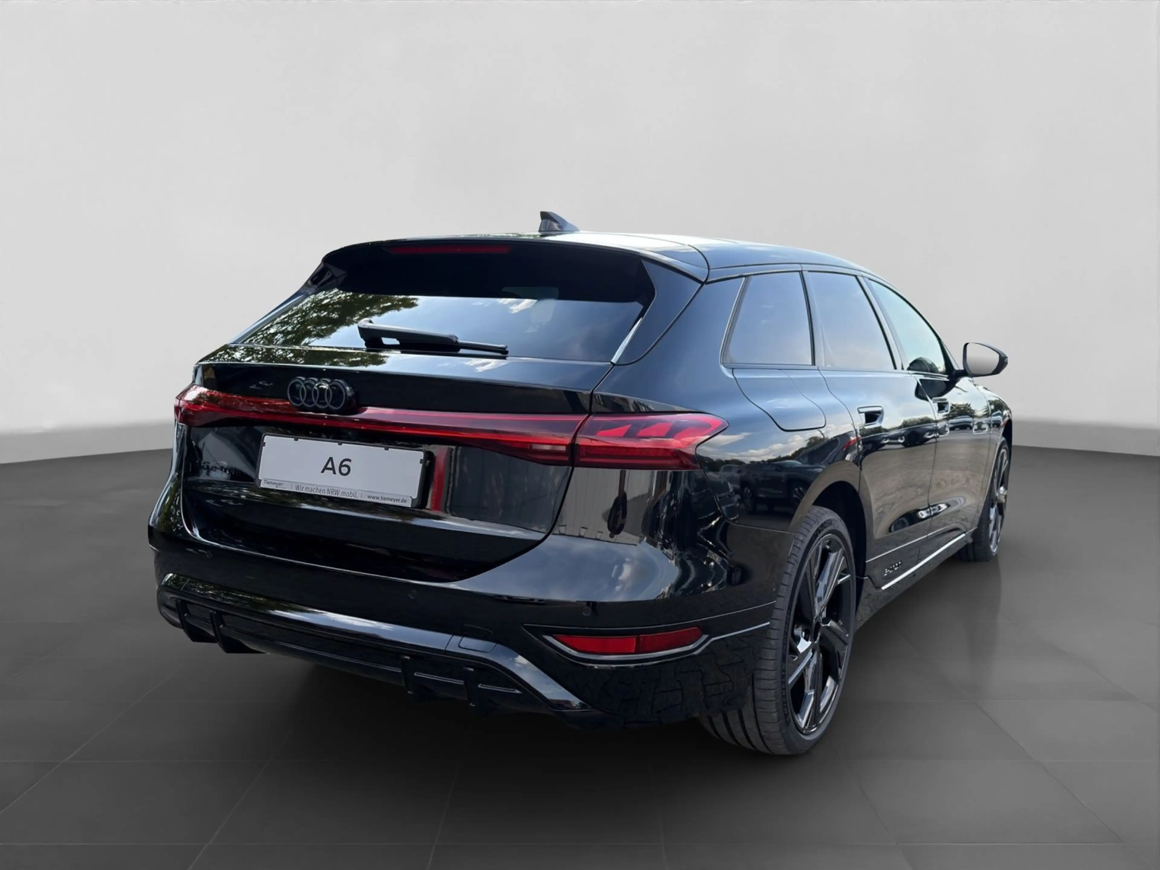 Audi A6 e-tron performance S LINE MATRIX PANO H — photo 3