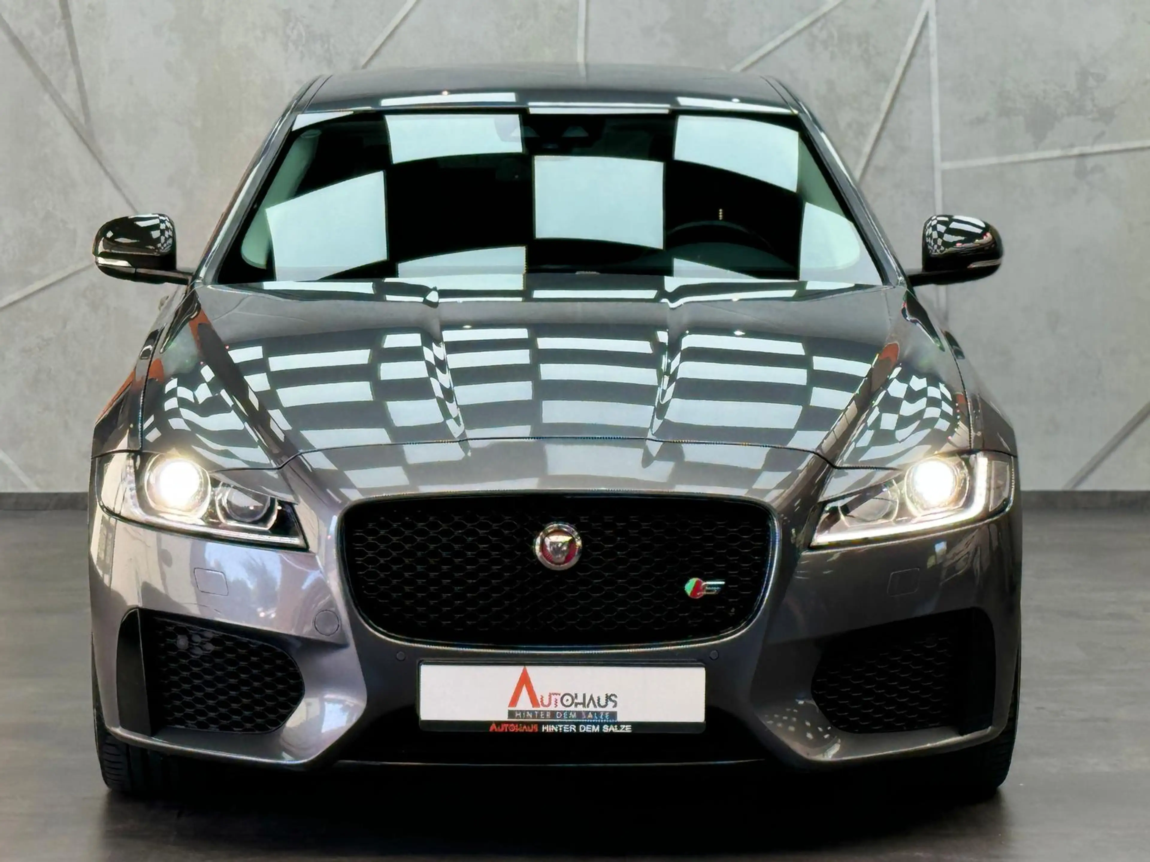 Jaguar XF 3.0 V6 24V Kompressor |KAM|PDC|SHZ|TEMP|AHK — photo 4