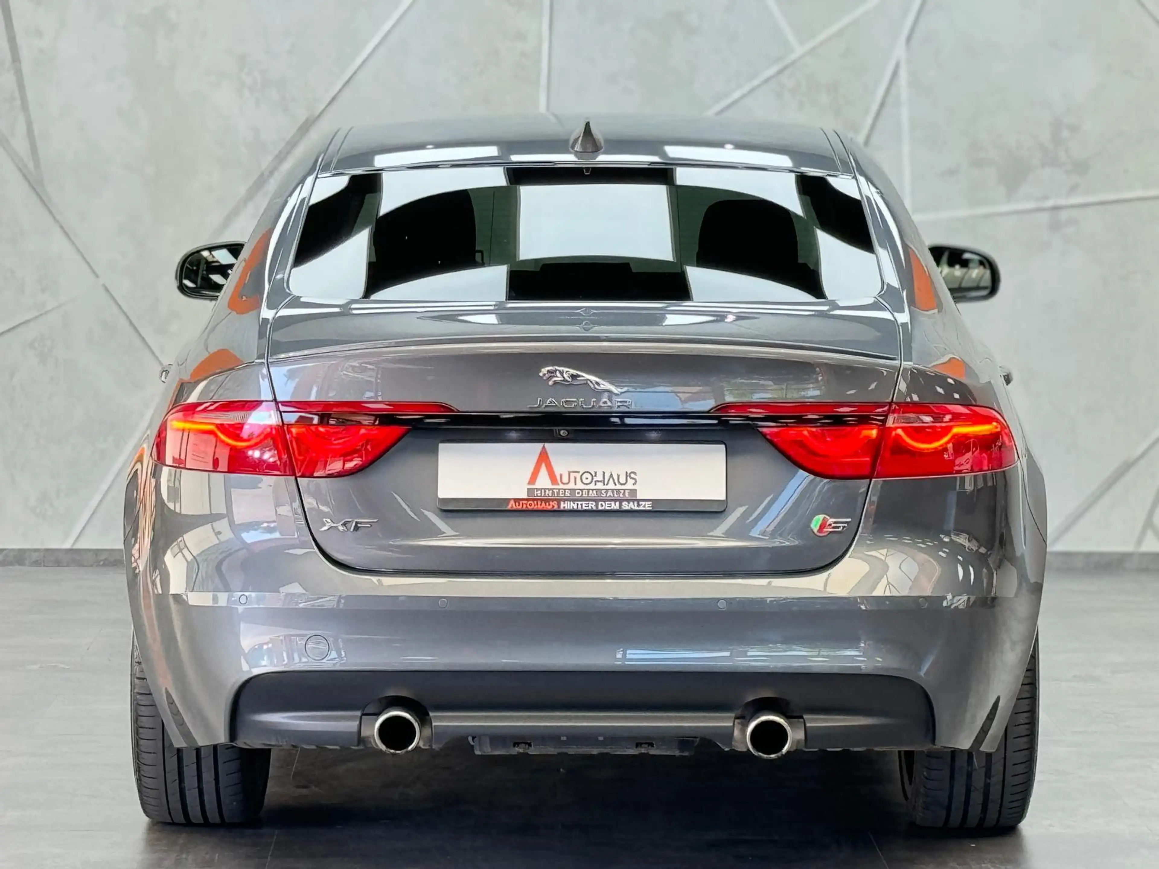 Jaguar XF 3.0 V6 24V Kompressor |KAM|PDC|SHZ|TEMP|AHK — photo 7