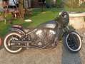 Indian Scout Bobber Nero - thumbnail 4