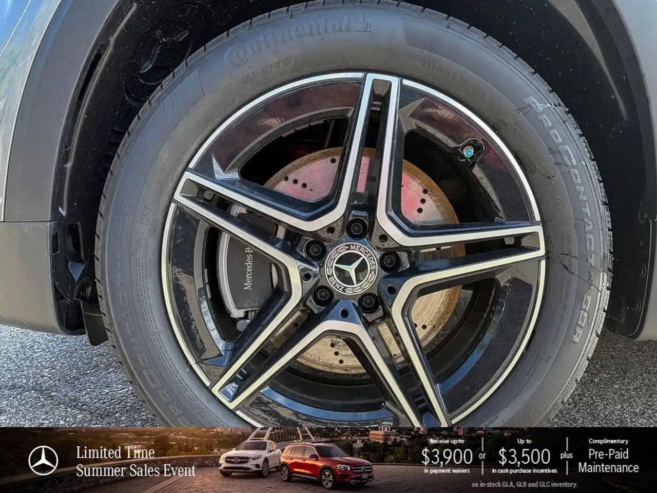 Mercedes-Benz GLB снимка Mercedes-Benz GLB