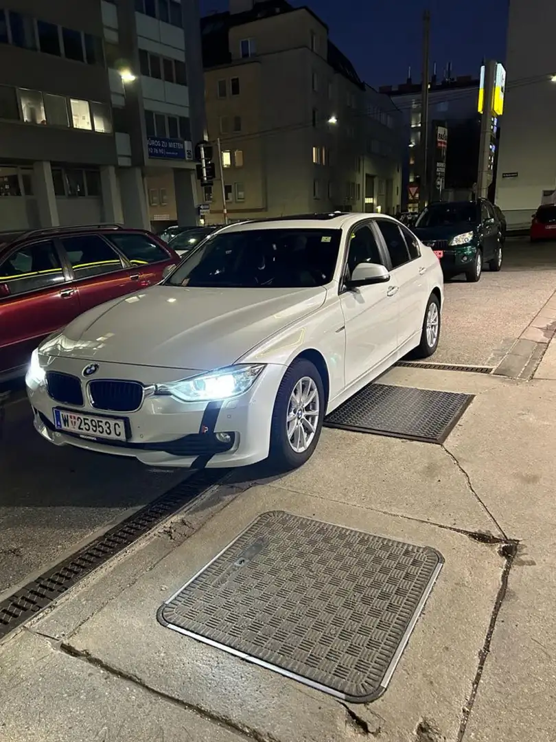 BMW 316 316d Österreich-Paket White - 1