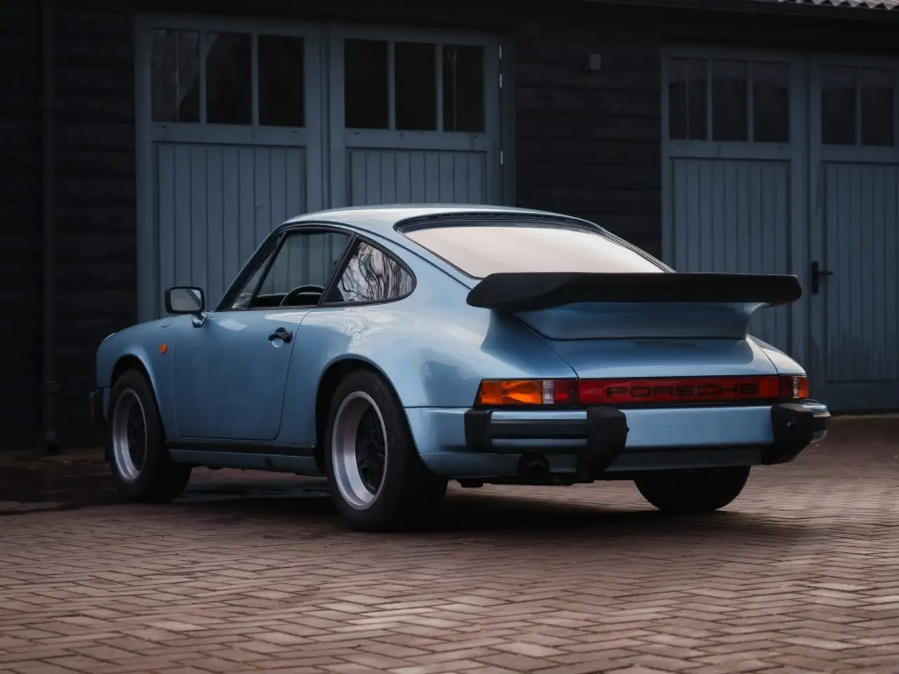 Porsche 911 3.0 SC Coupe Hell Blau metallic, foto 8