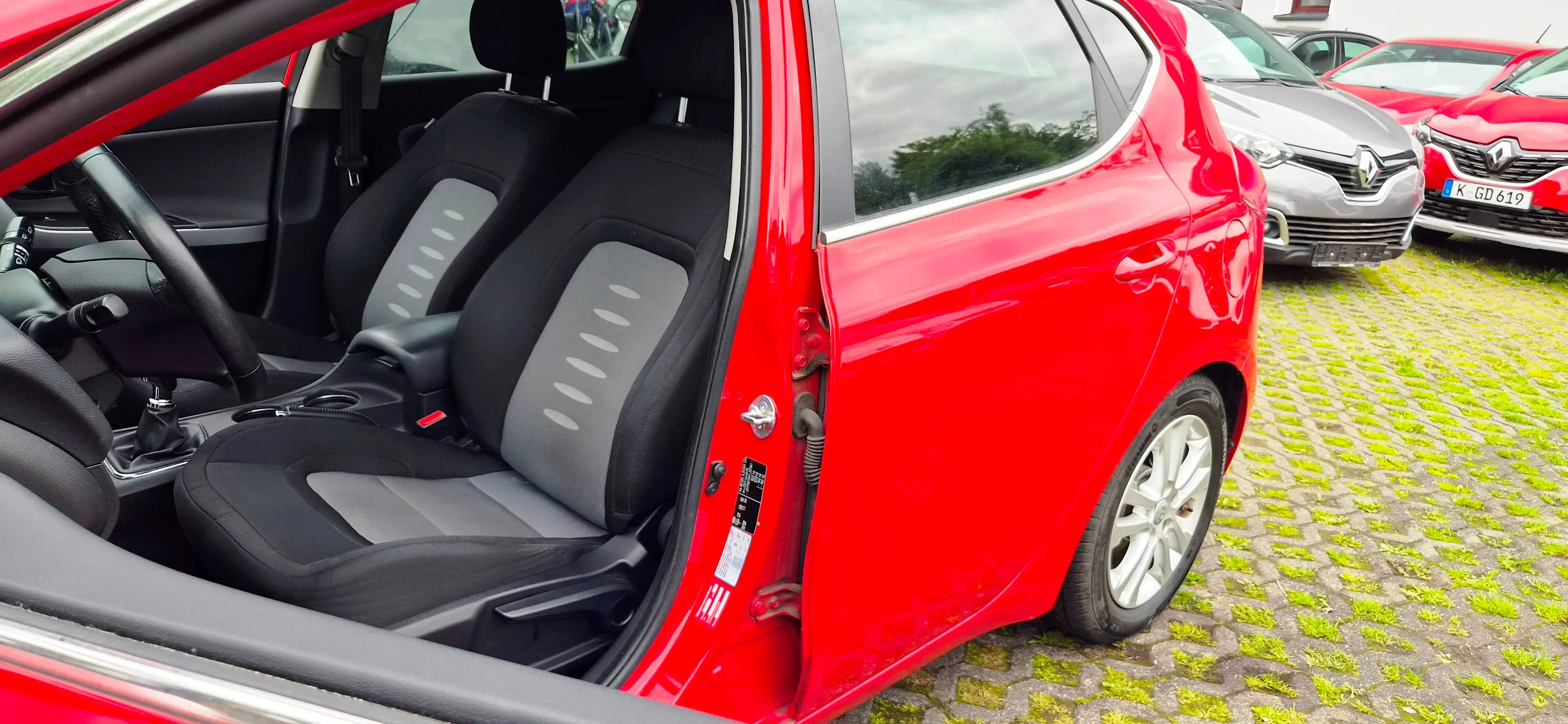Kia Ceed / cee'd Dream Team/1Hand/Lenkradheizung/Sitzheizung/Finanzierung ab6,99 — photo 9