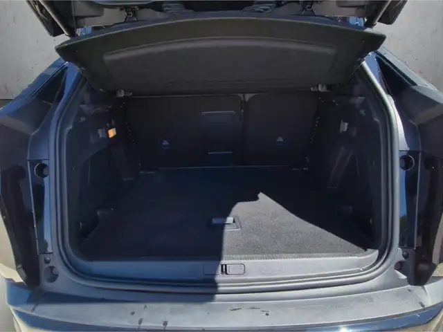 Peugeot 3008 view 7