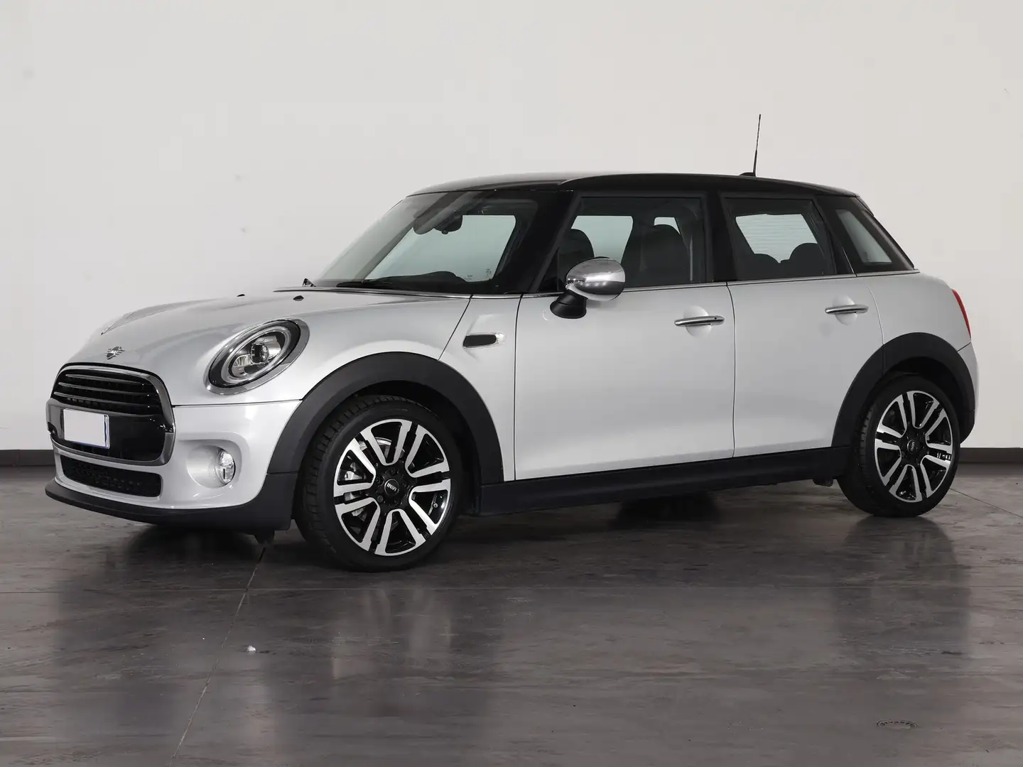 MINI Cooper 5p 1.5 business Gris - 1