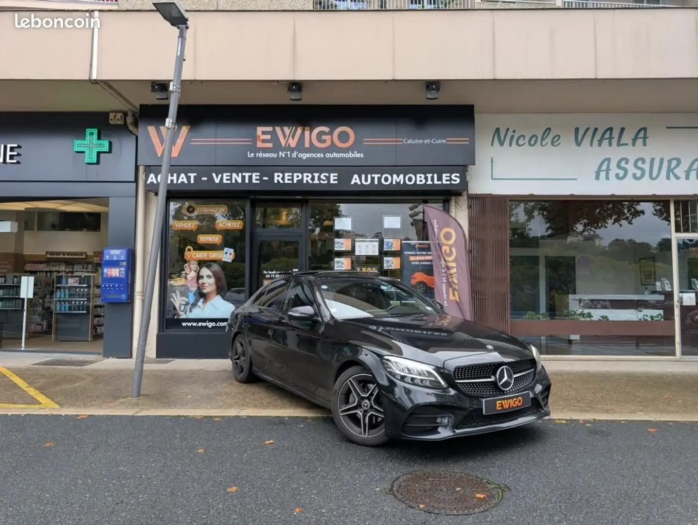 Mercedes-Benz C 200 Mercedes IV (W205) 200 184CH AMG LINE 9G-TRONIC TOIT OUVRANT Schwarz - 1