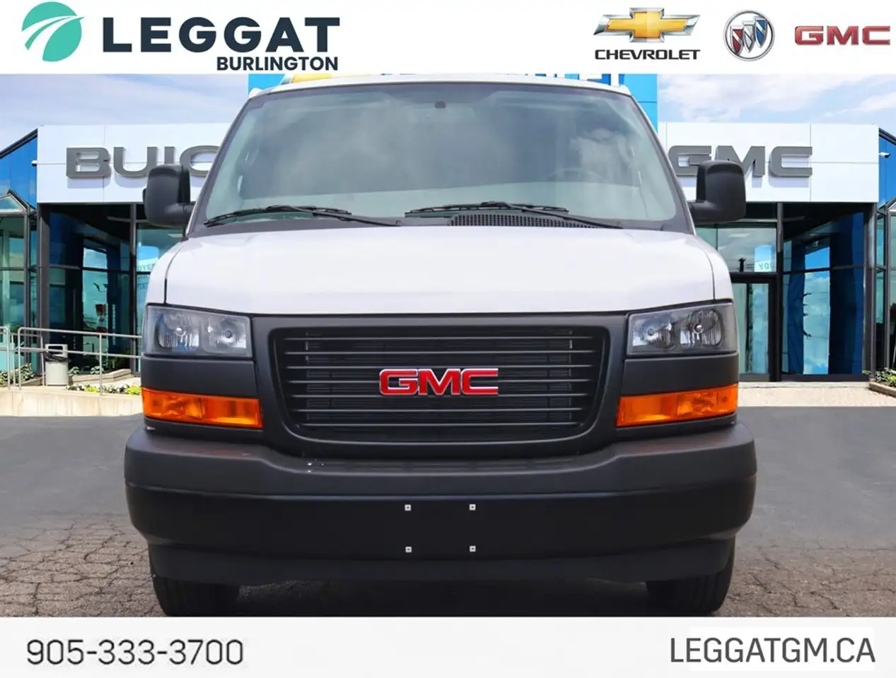GMC Savana снимка GMC Savana