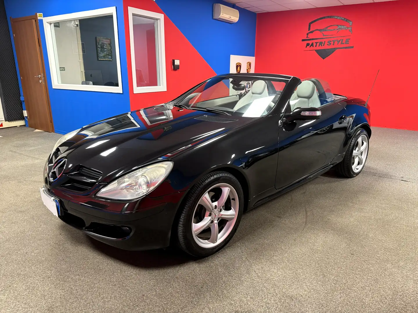 Mercedes-Benz SLK 200 SLK Roadster - R171 k Sport Чорний - 1