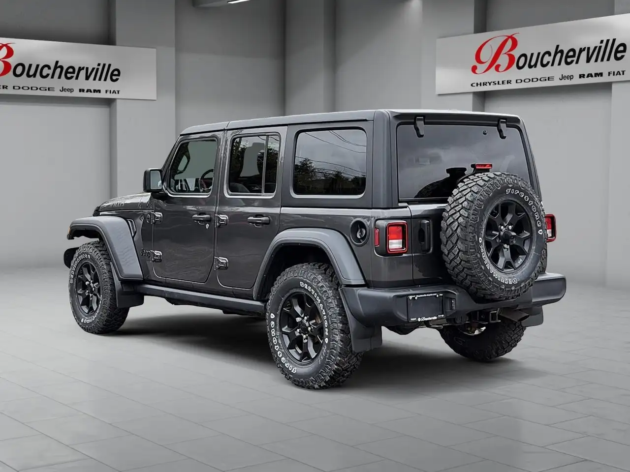 Jeep Wrangler снимка Jeep Wrangler