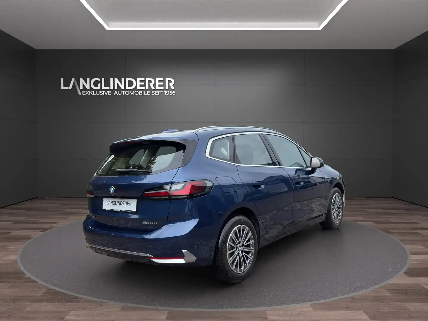 BMW 223 d xDrive Active Tourer LuxuryLine NP 60.429,- Синій - 2